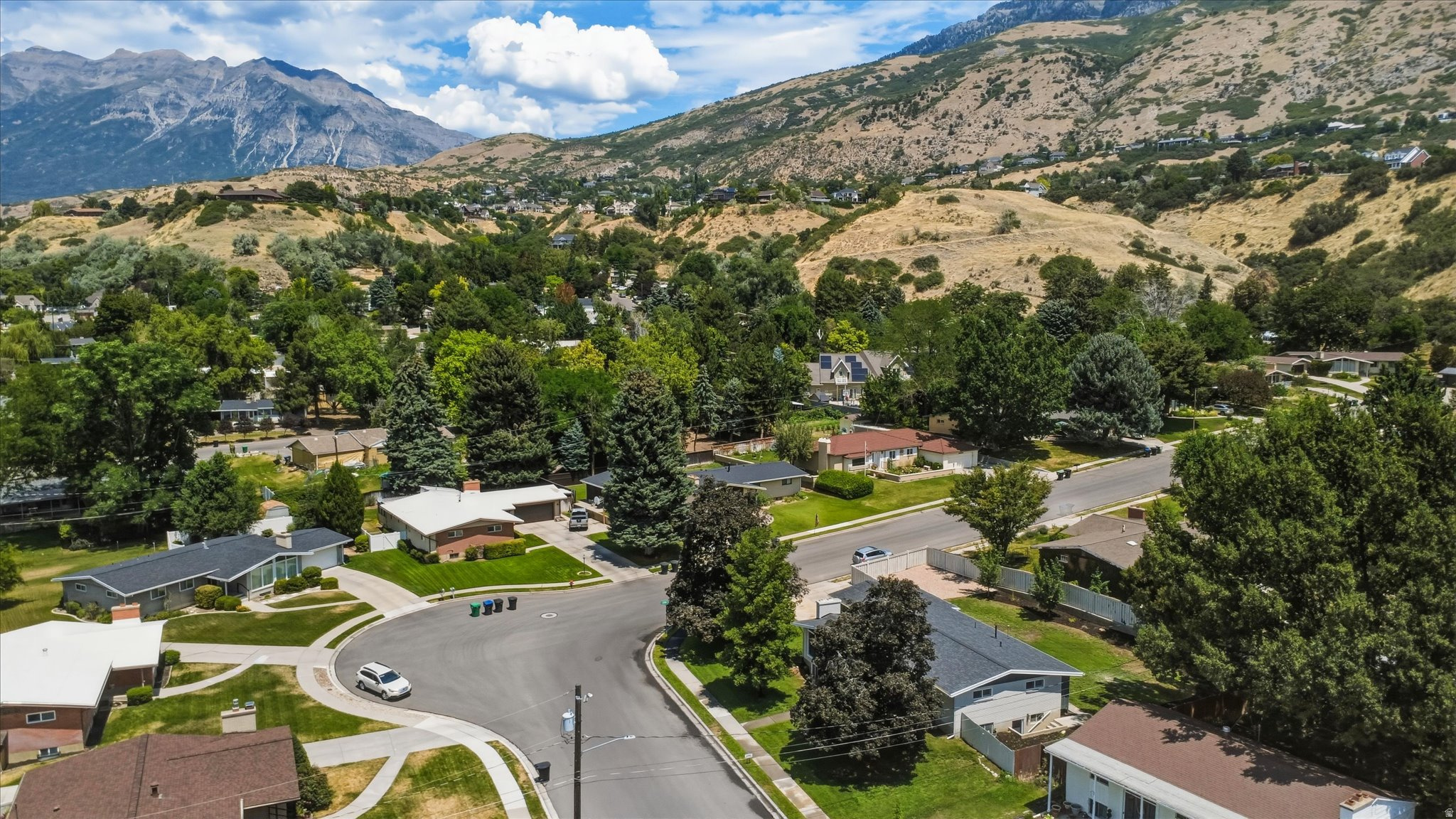 VALLI-HI - Residential