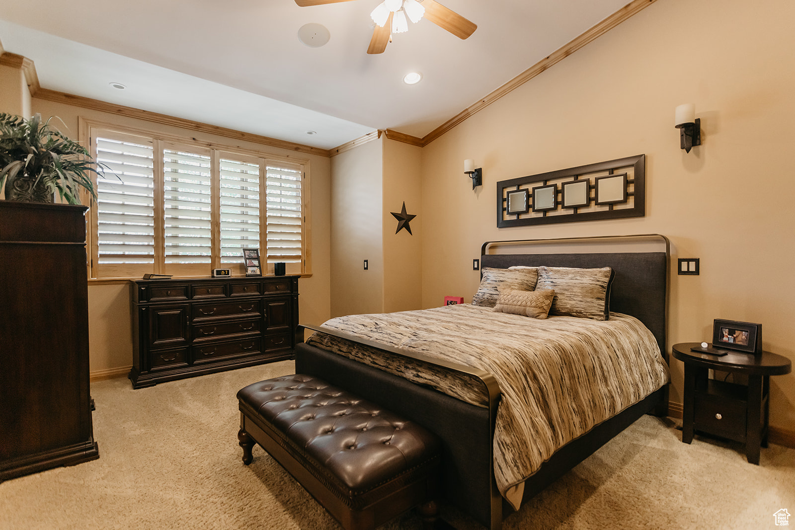 CANYON LINKS - Residential
