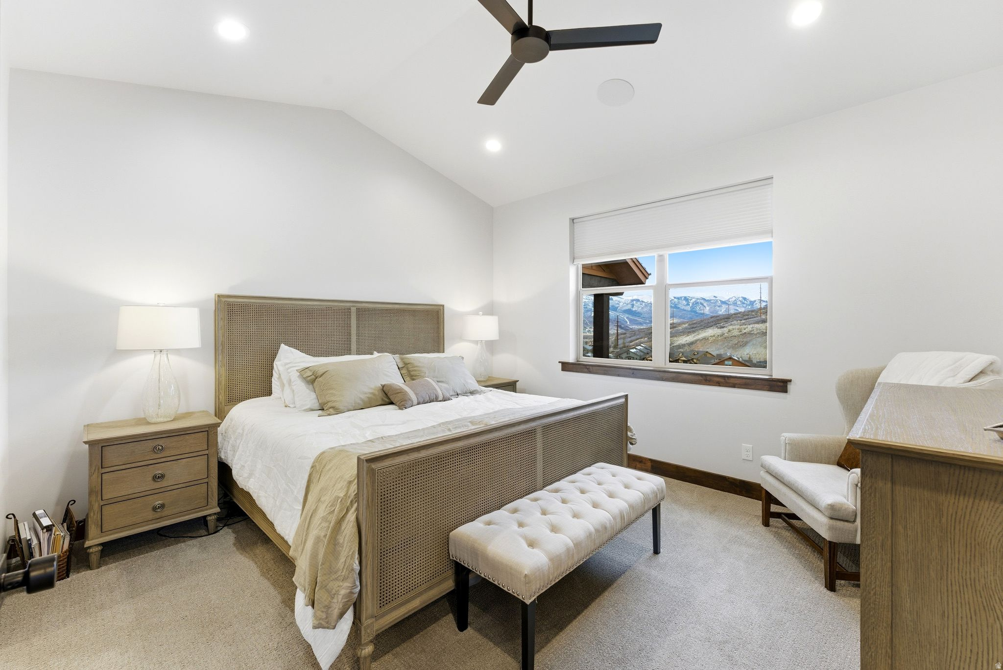 BLACK ROCK RIDGE - Residential