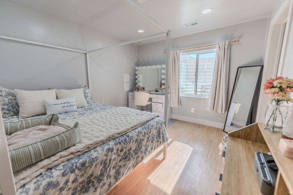 MEADOWS AT LAKESIDE - Residential