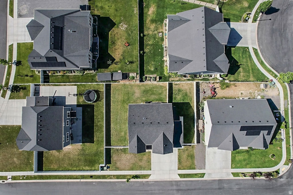 MEADOWS AT LAKESIDE - Residential