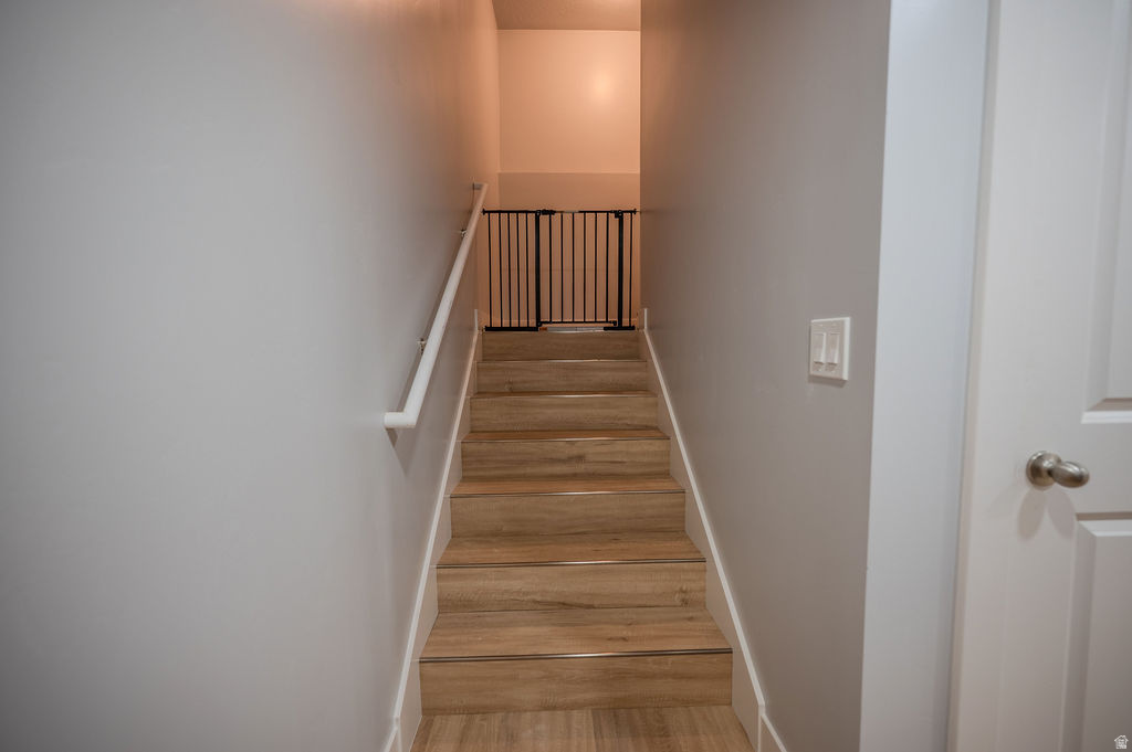MEADOWS AT LAKESIDE - Residential