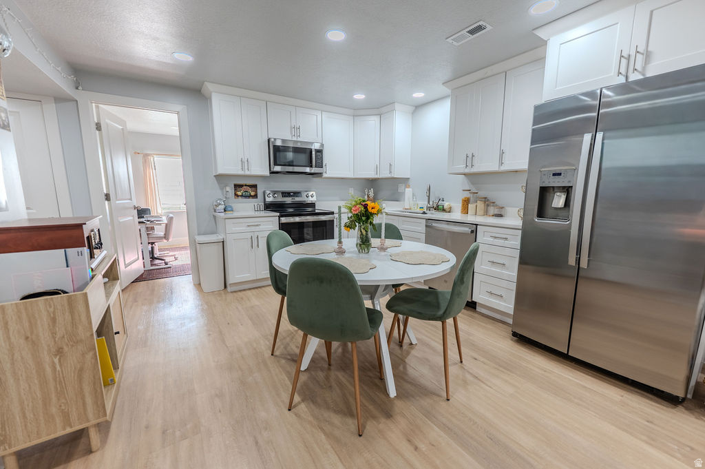 MEADOWS AT LAKESIDE - Residential