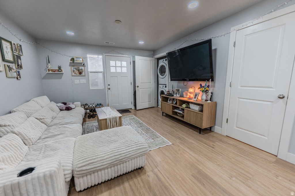 MEADOWS AT LAKESIDE - Residential