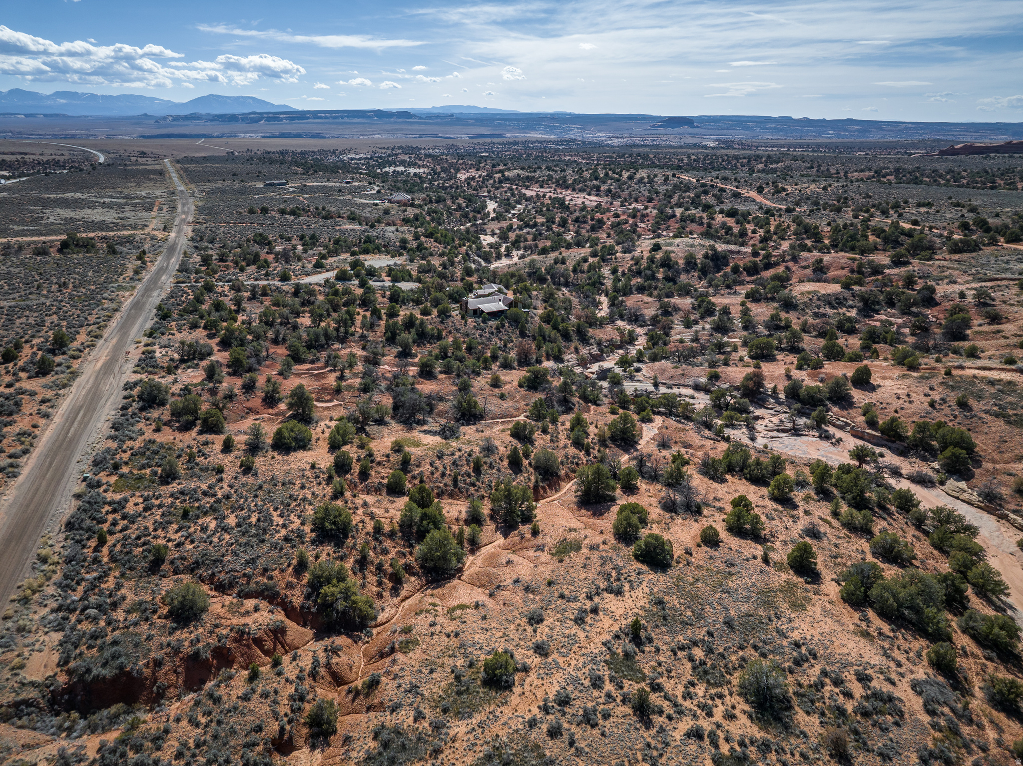 WILSON ARCH RESORT - Land