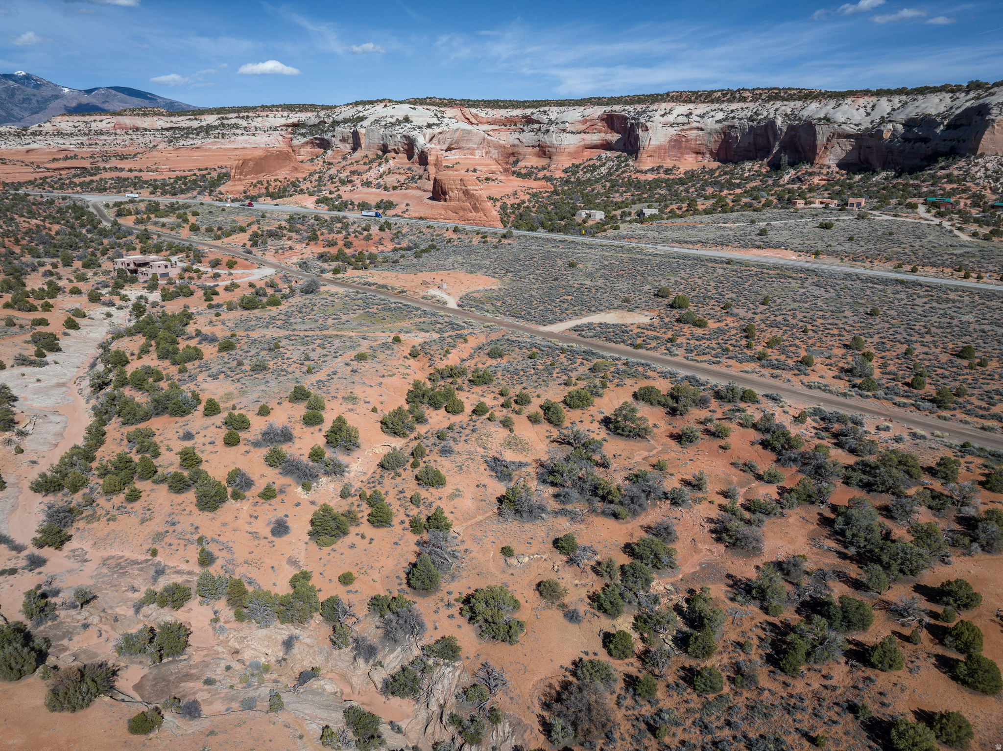 WILSON ARCH RESORT - Land