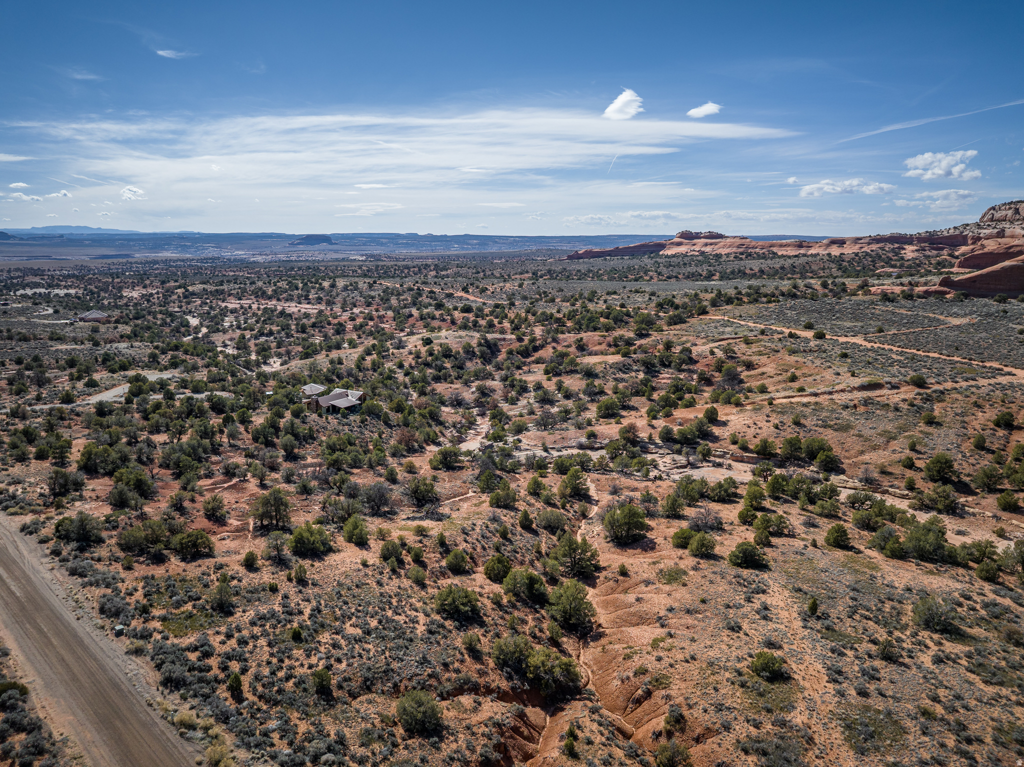 WILSON ARCH RESORT - Land