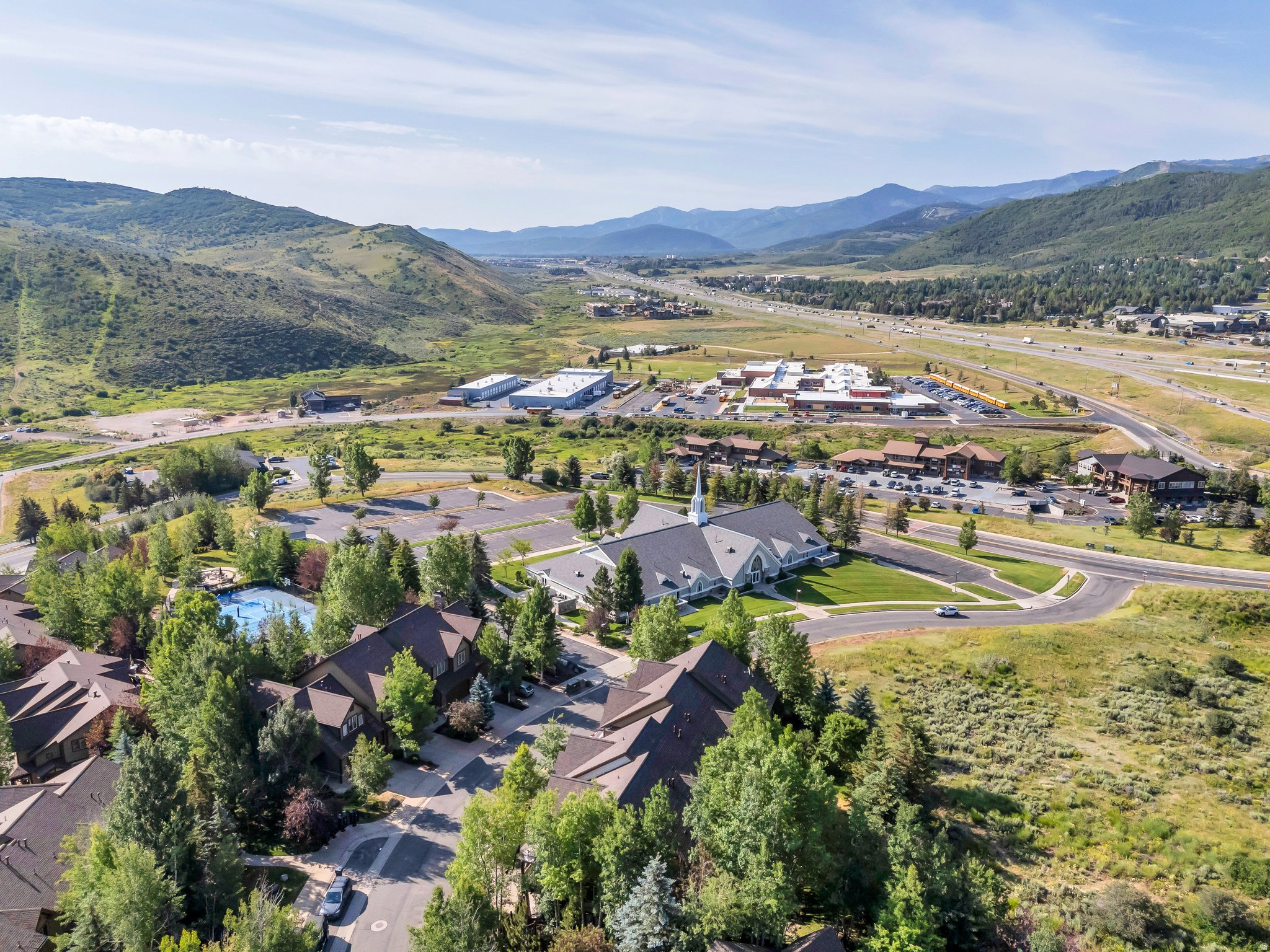 CANYON LINKS - Residential