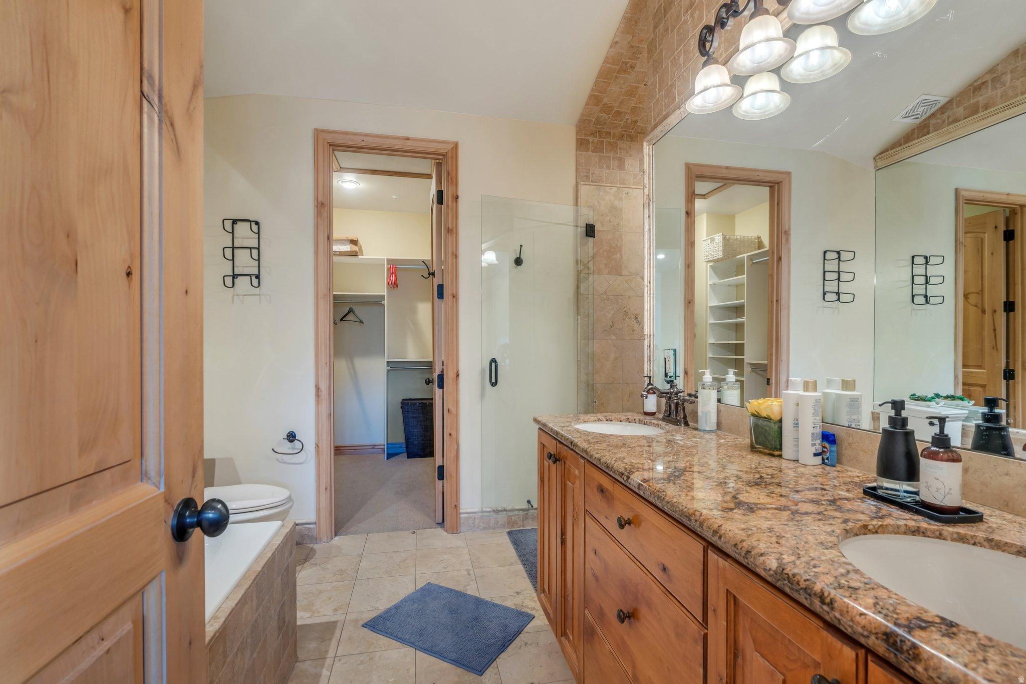 CANYON LINKS - Residential
