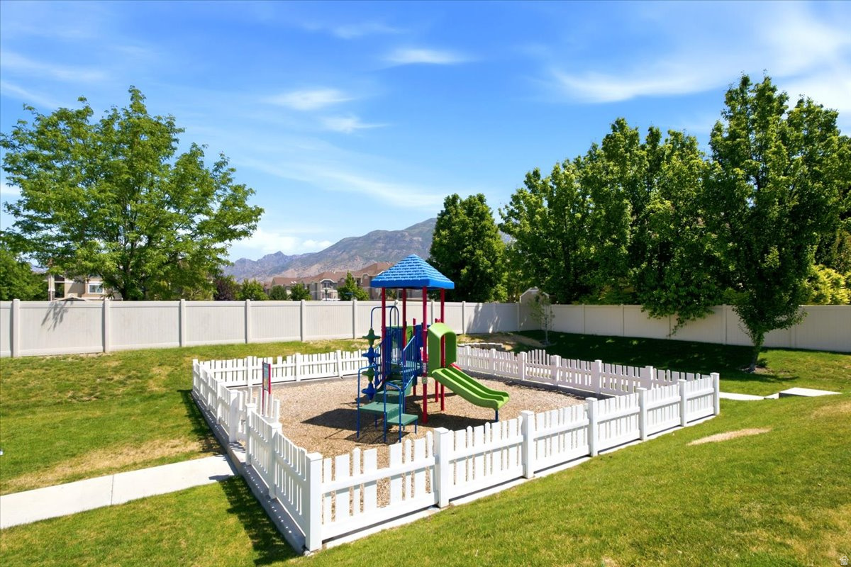 GARDEN GROVE PUD - Residential