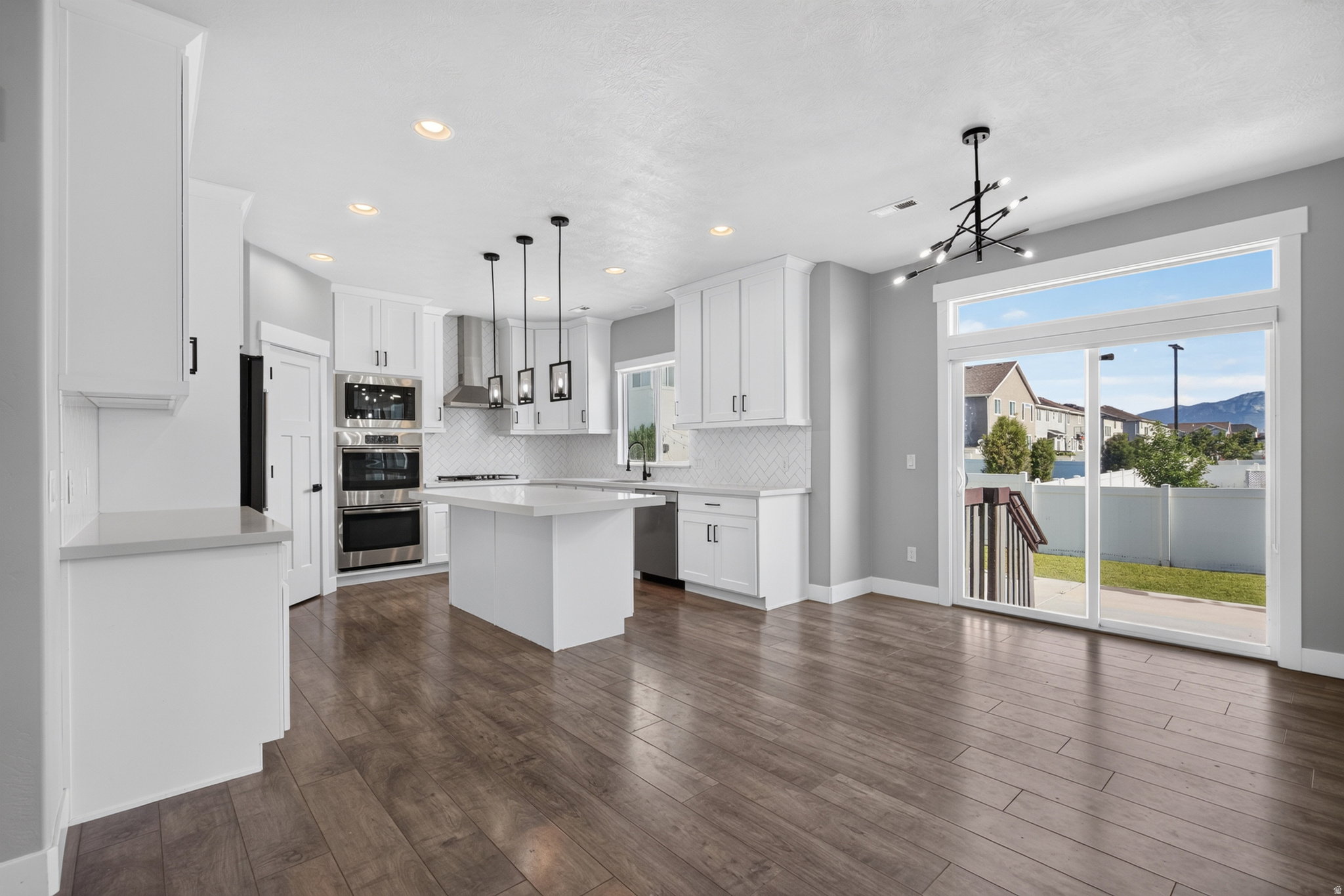 COTTONWOODS - Residential