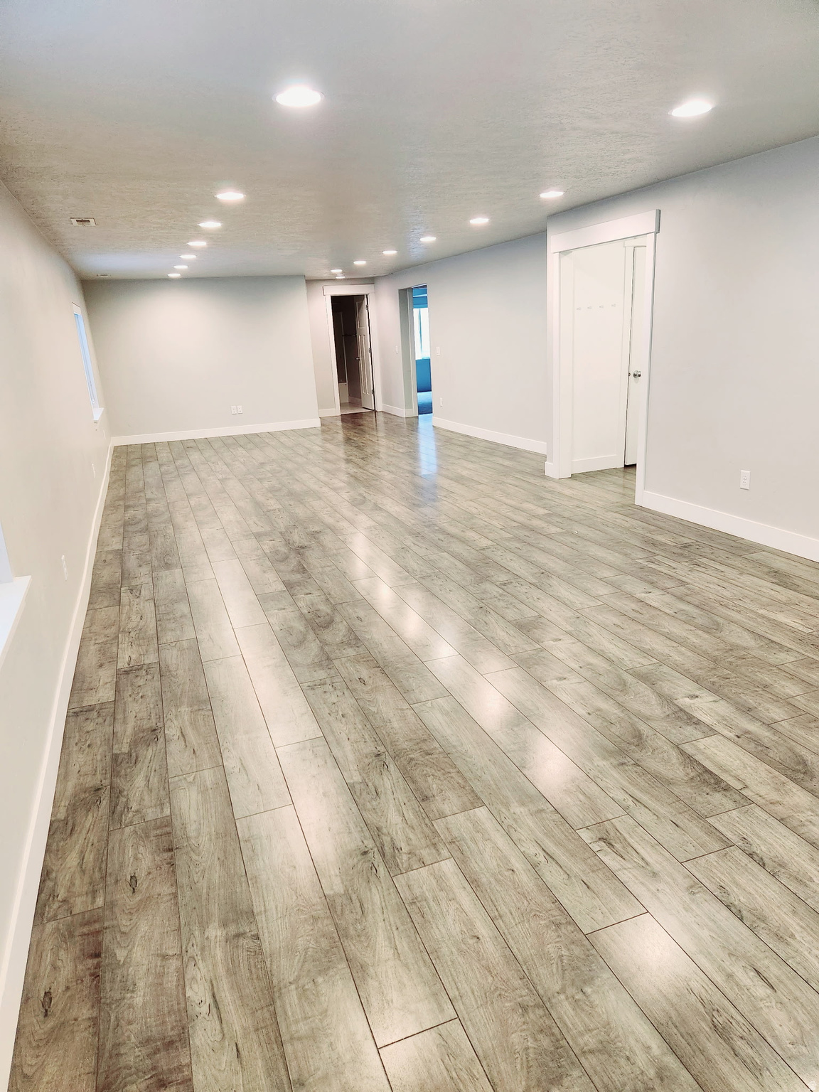 COTTONWOODS - Residential