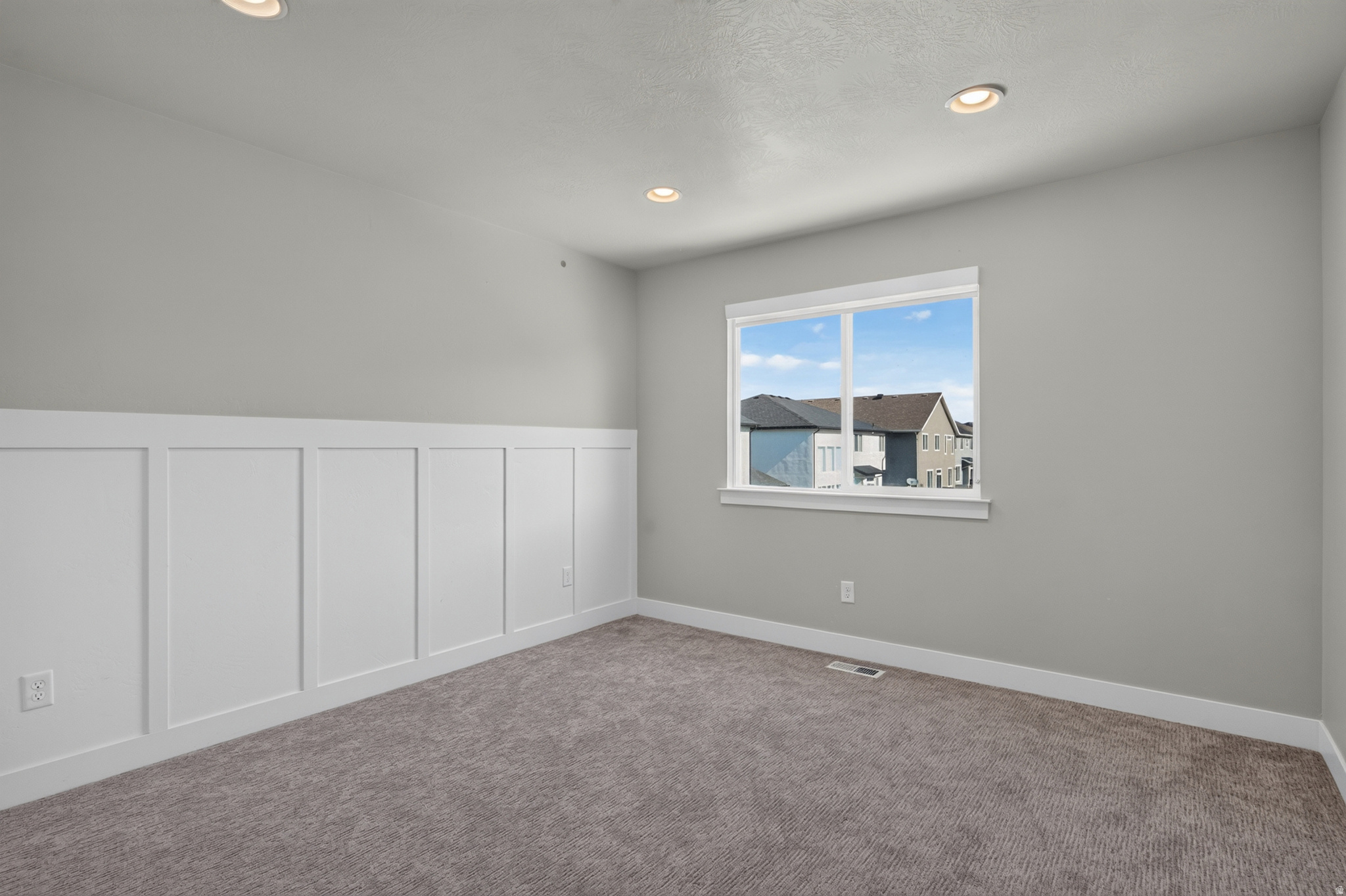 COTTONWOODS - Residential