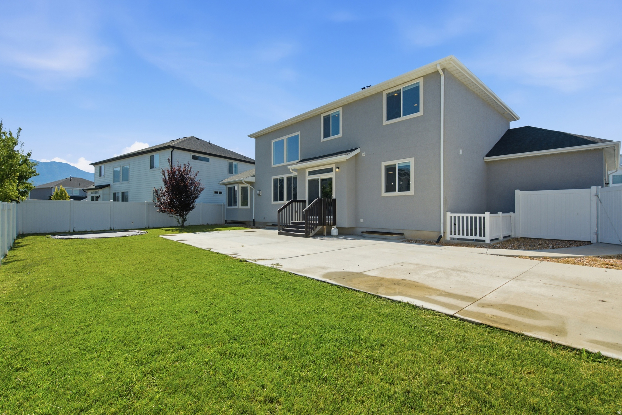 COTTONWOODS - Residential