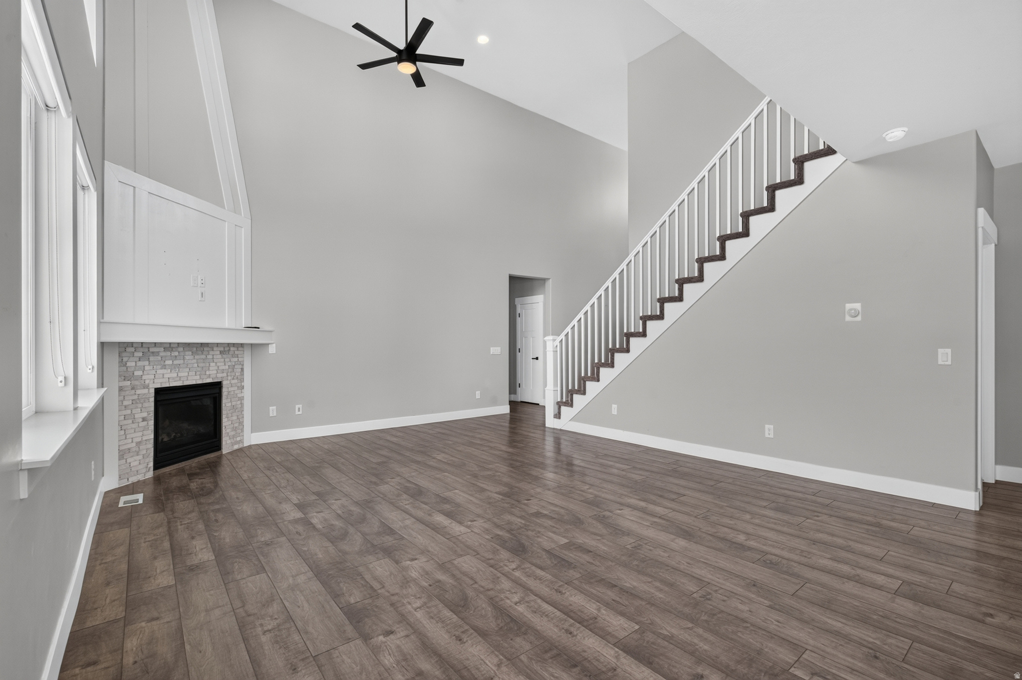 COTTONWOODS - Residential