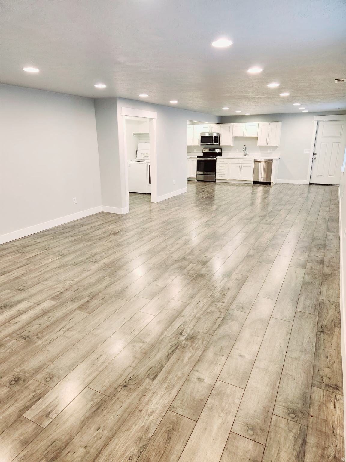 COTTONWOODS - Residential