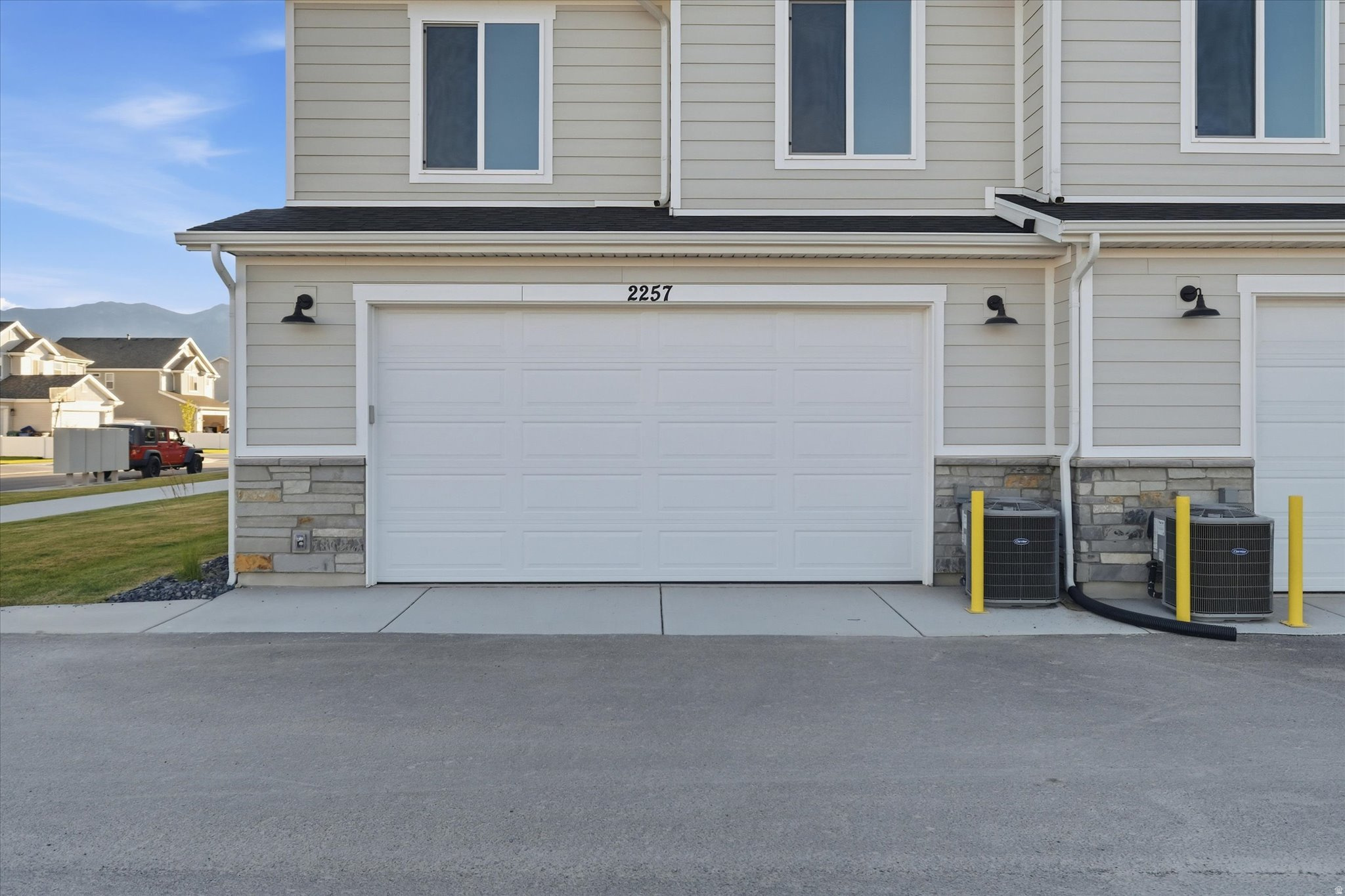 FIREFLY ESTATES - Residential