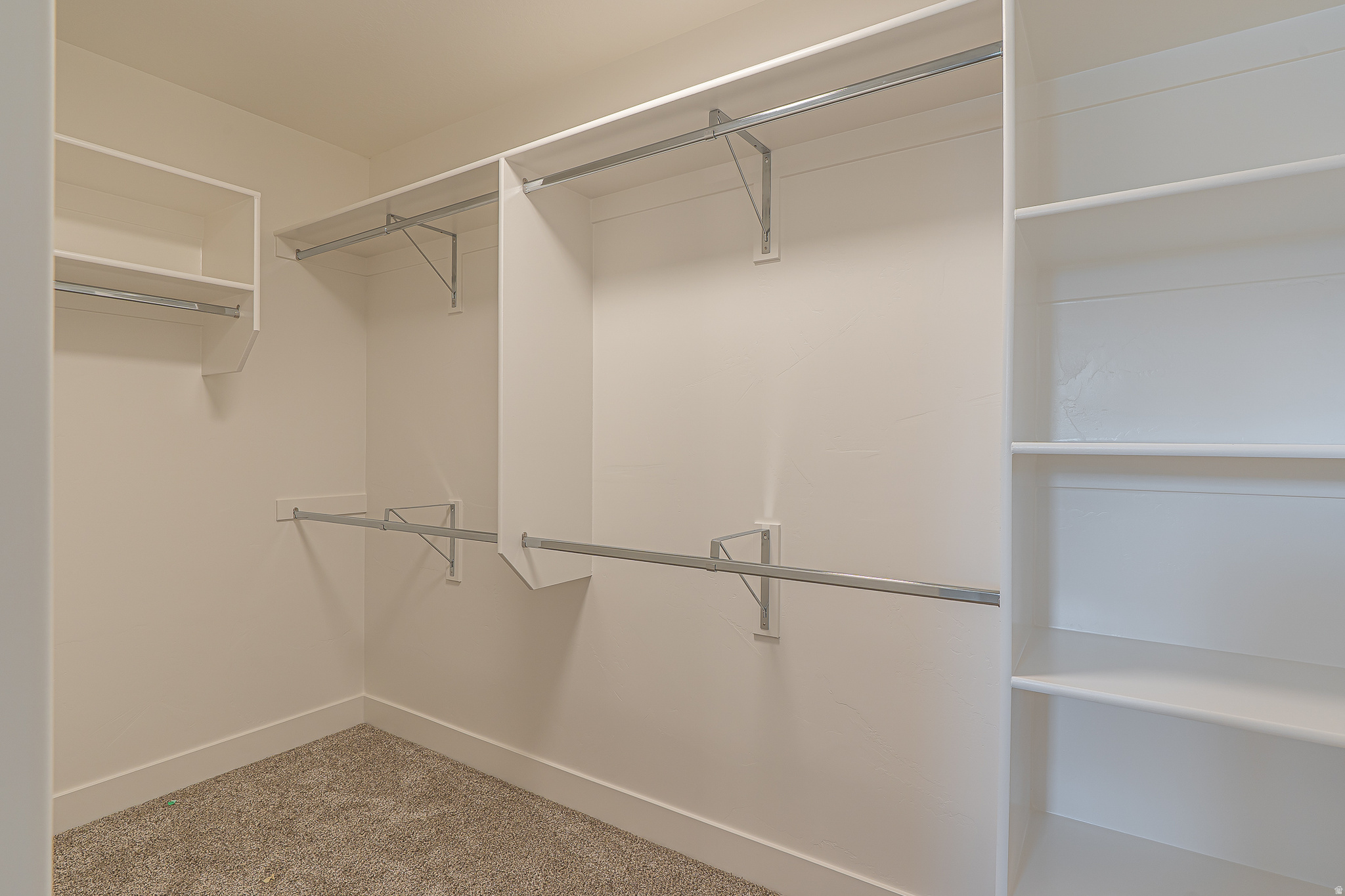 FIREFLY ESTATES - Residential