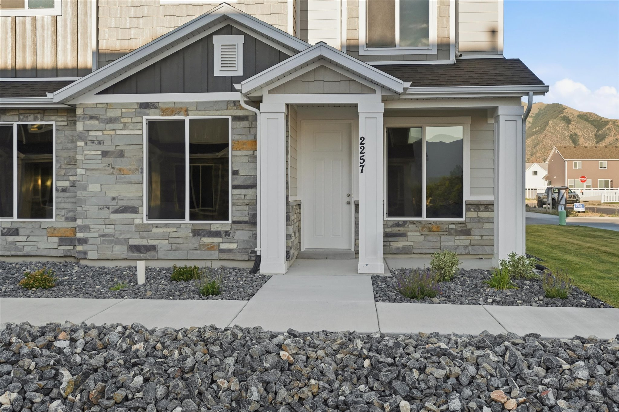 FIREFLY ESTATES - Residential