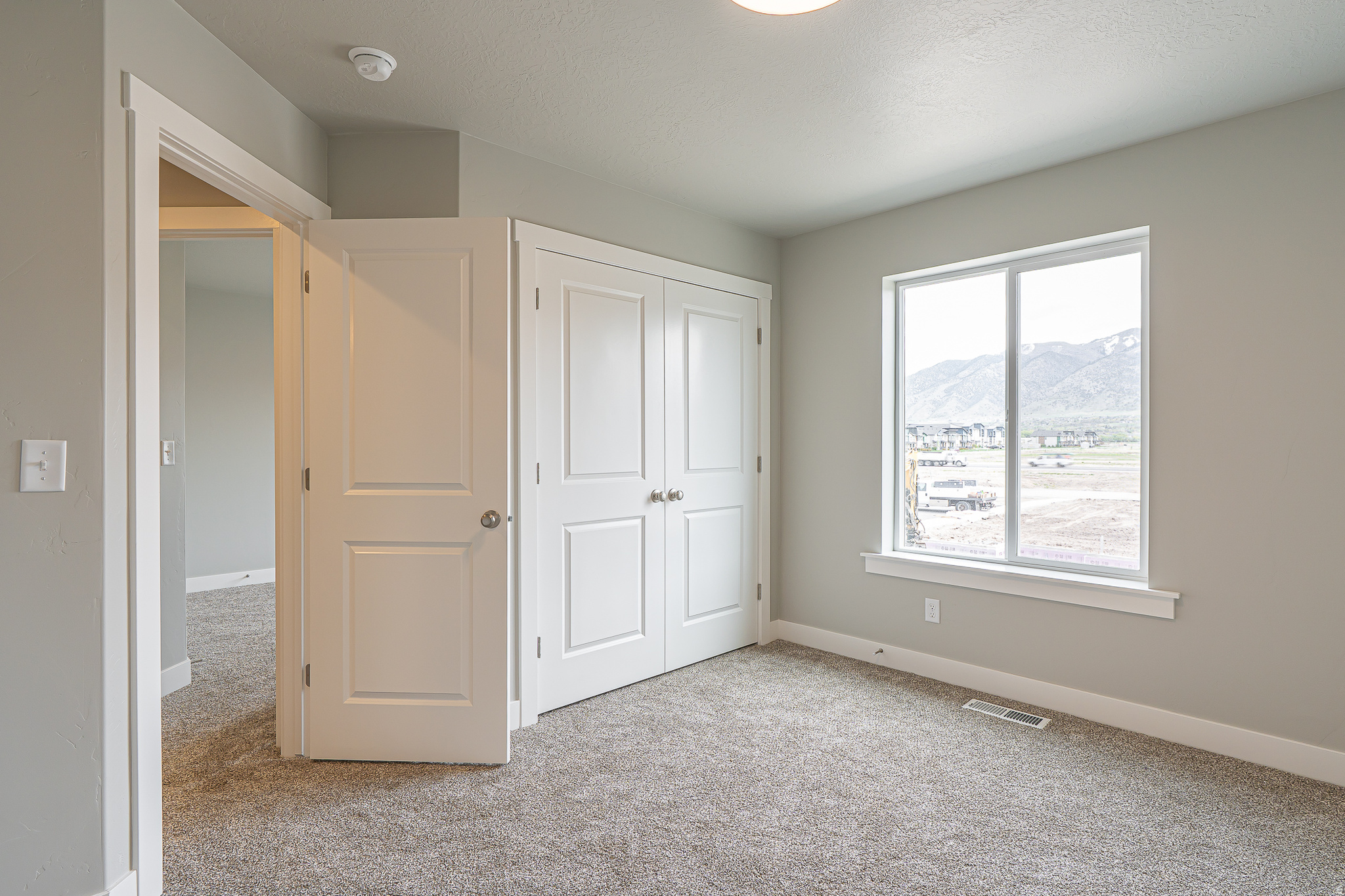 FIREFLY ESTATES - Residential