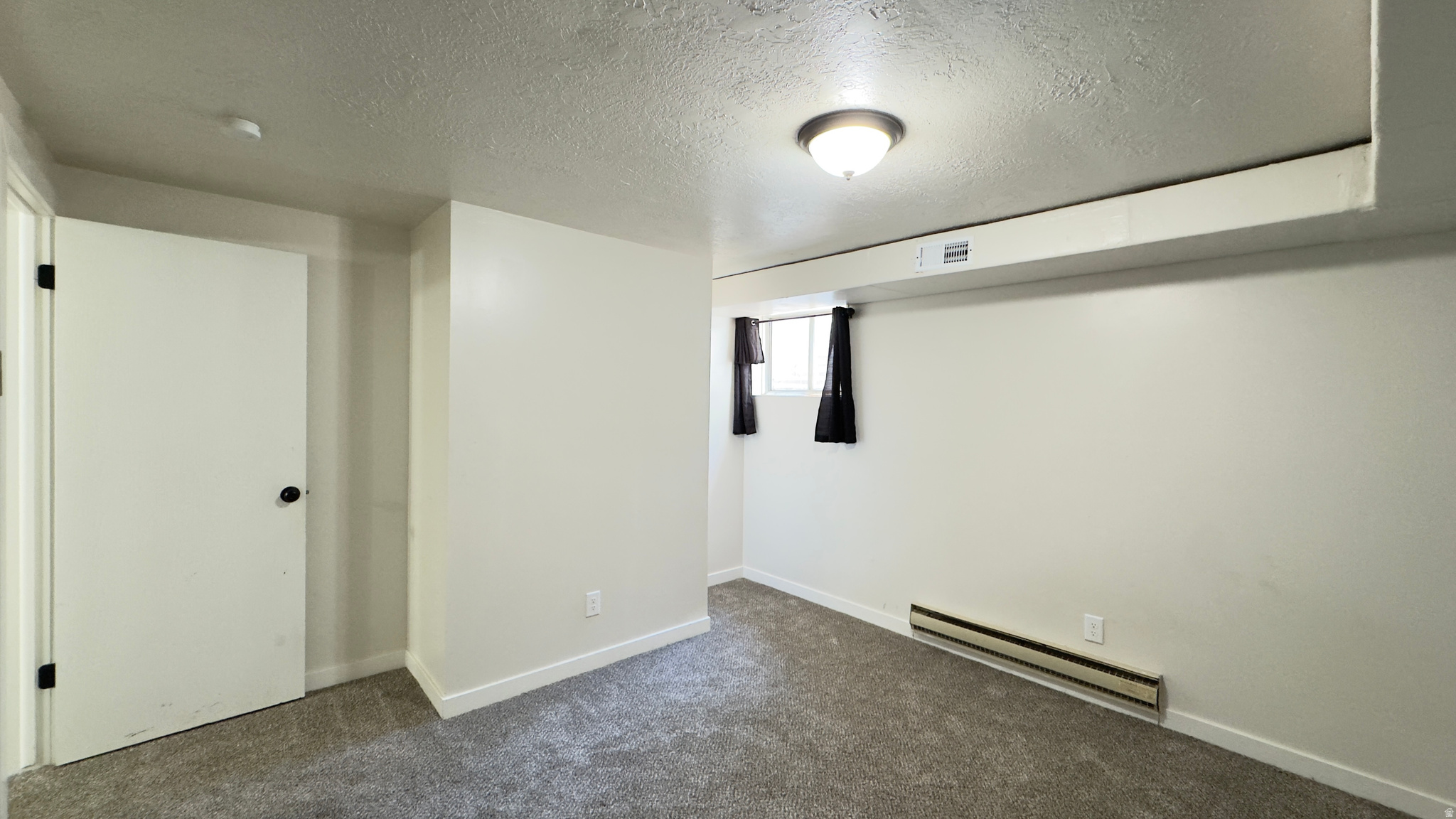 THE SUNDOWNER CONDOMINIUMS - Residential