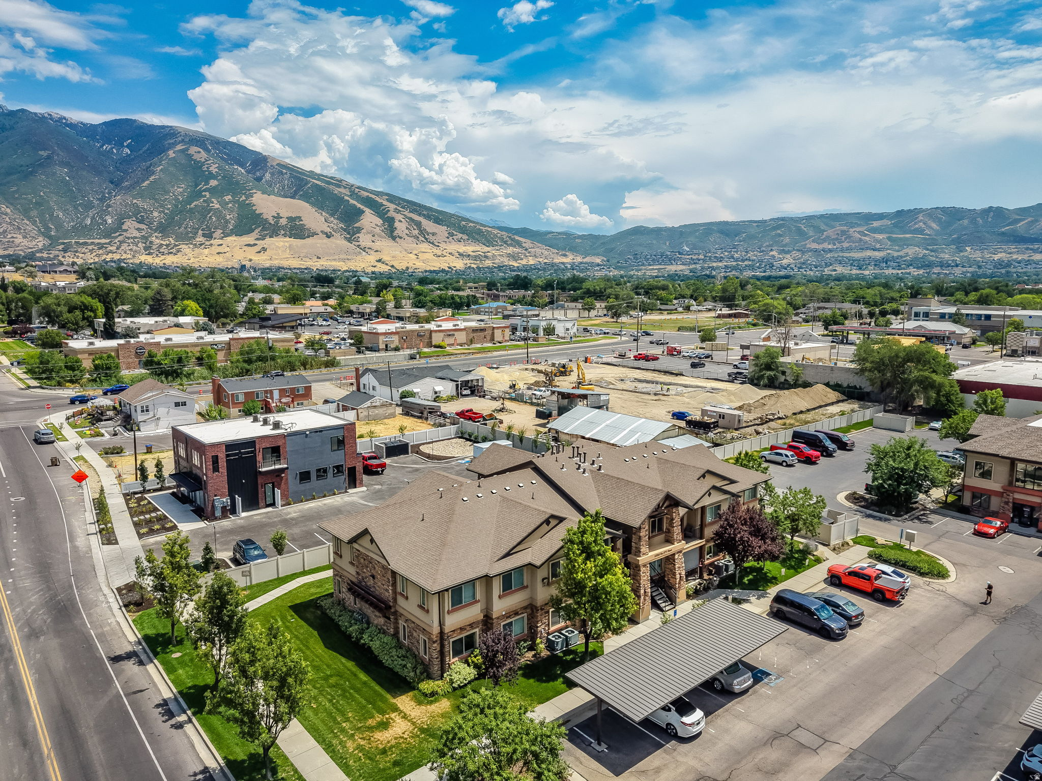 SALT CREEK CONDOS - Residential