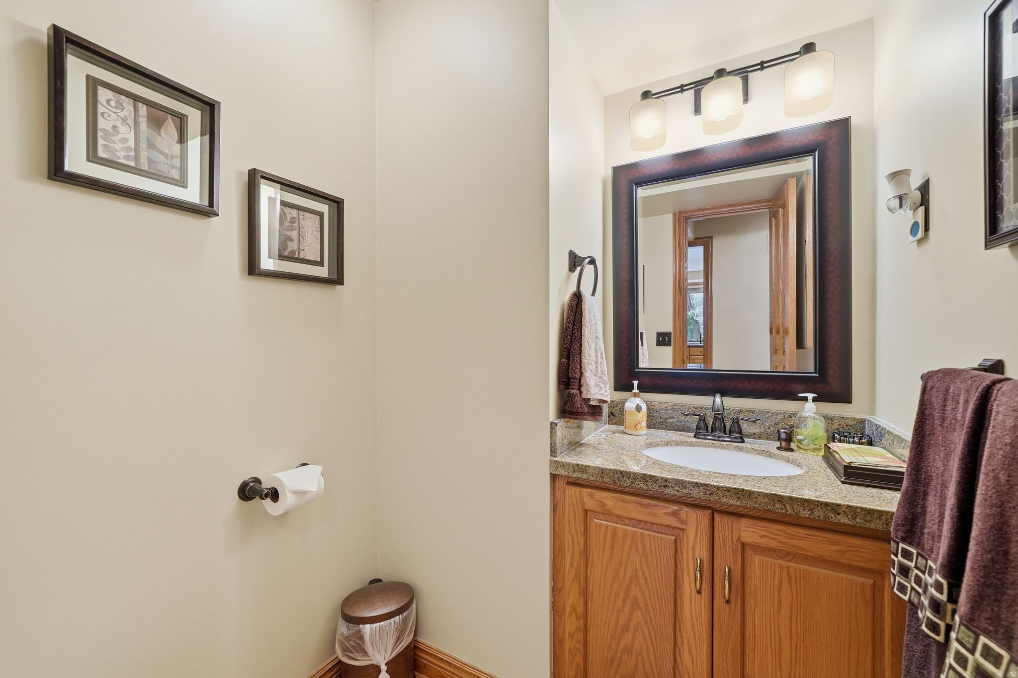 HIDDEN VALLEY COUNTRY CLUB ESTATES - Residential