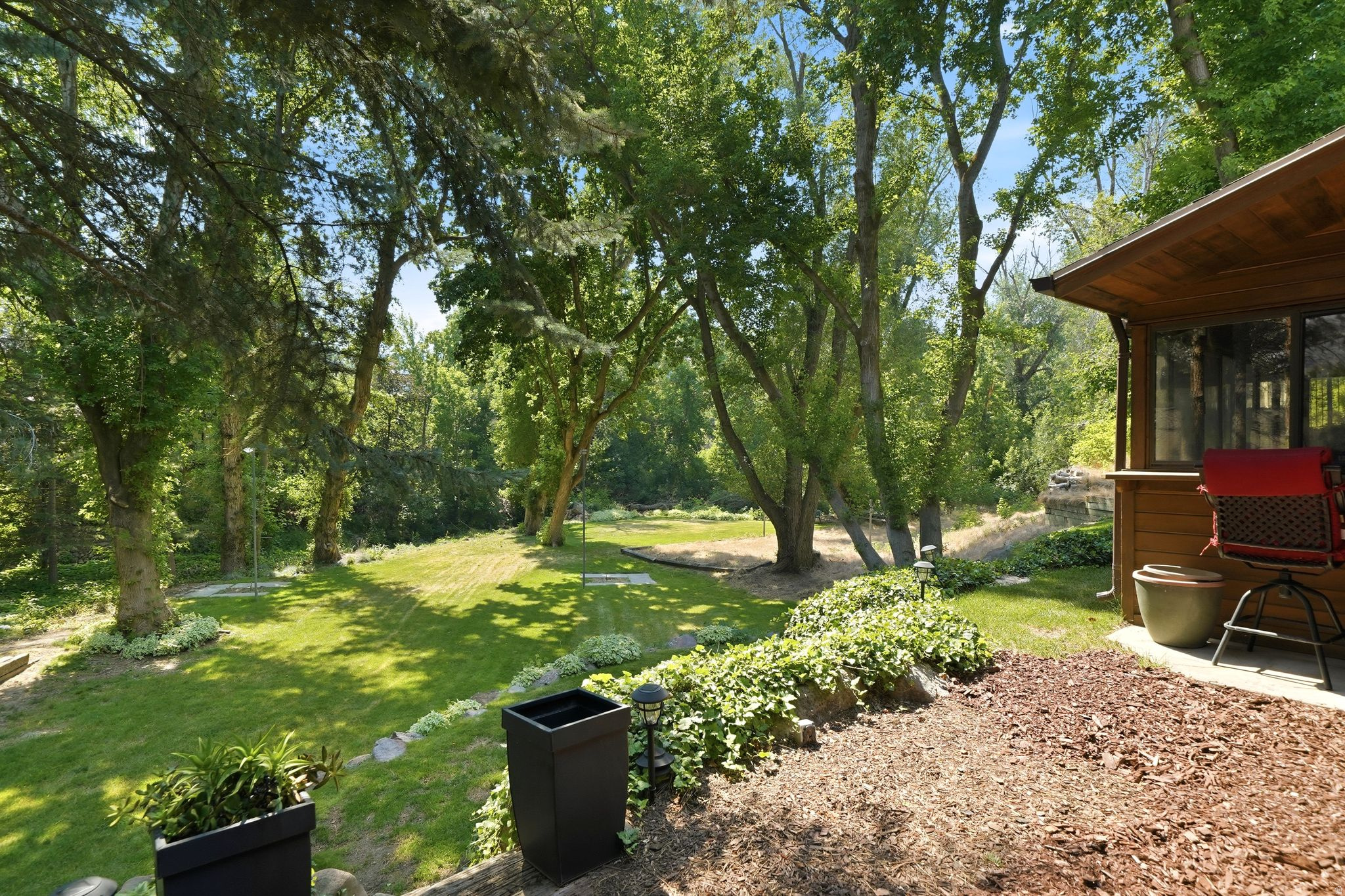 HIDDEN VALLEY COUNTRY CLUB ESTATES - Residential