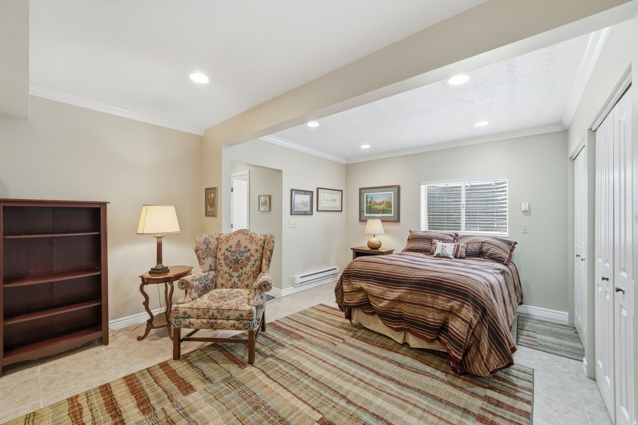 HIDDEN VALLEY COUNTRY CLUB ESTATES - Residential