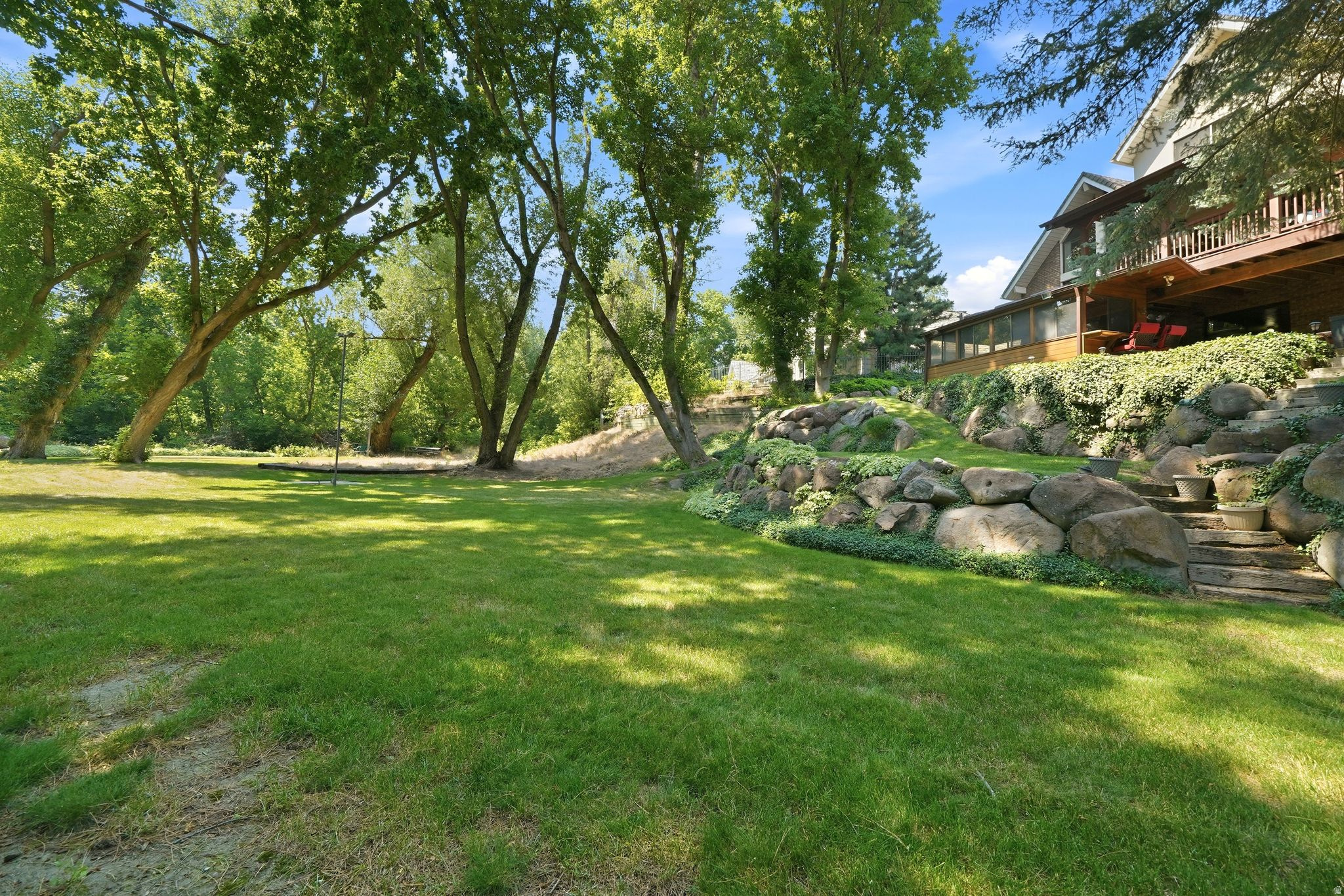 HIDDEN VALLEY COUNTRY CLUB ESTATES - Residential
