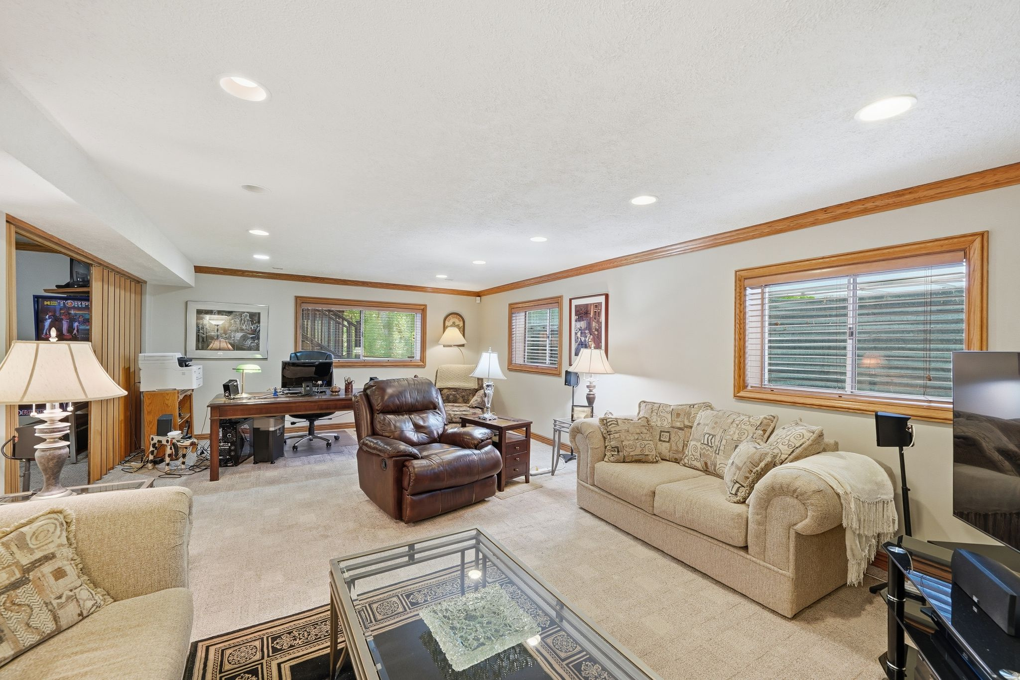HIDDEN VALLEY COUNTRY CLUB ESTATES - Residential