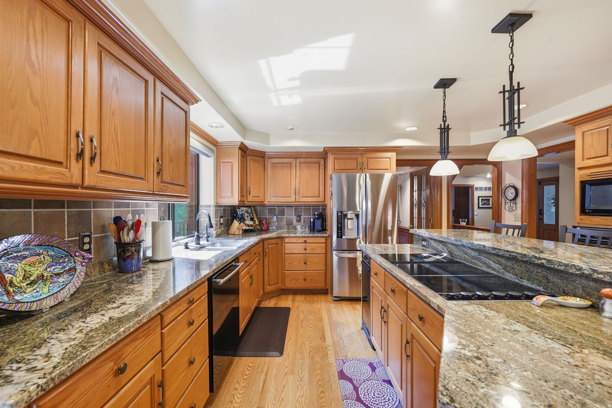HIDDEN VALLEY COUNTRY CLUB ESTATES - Residential