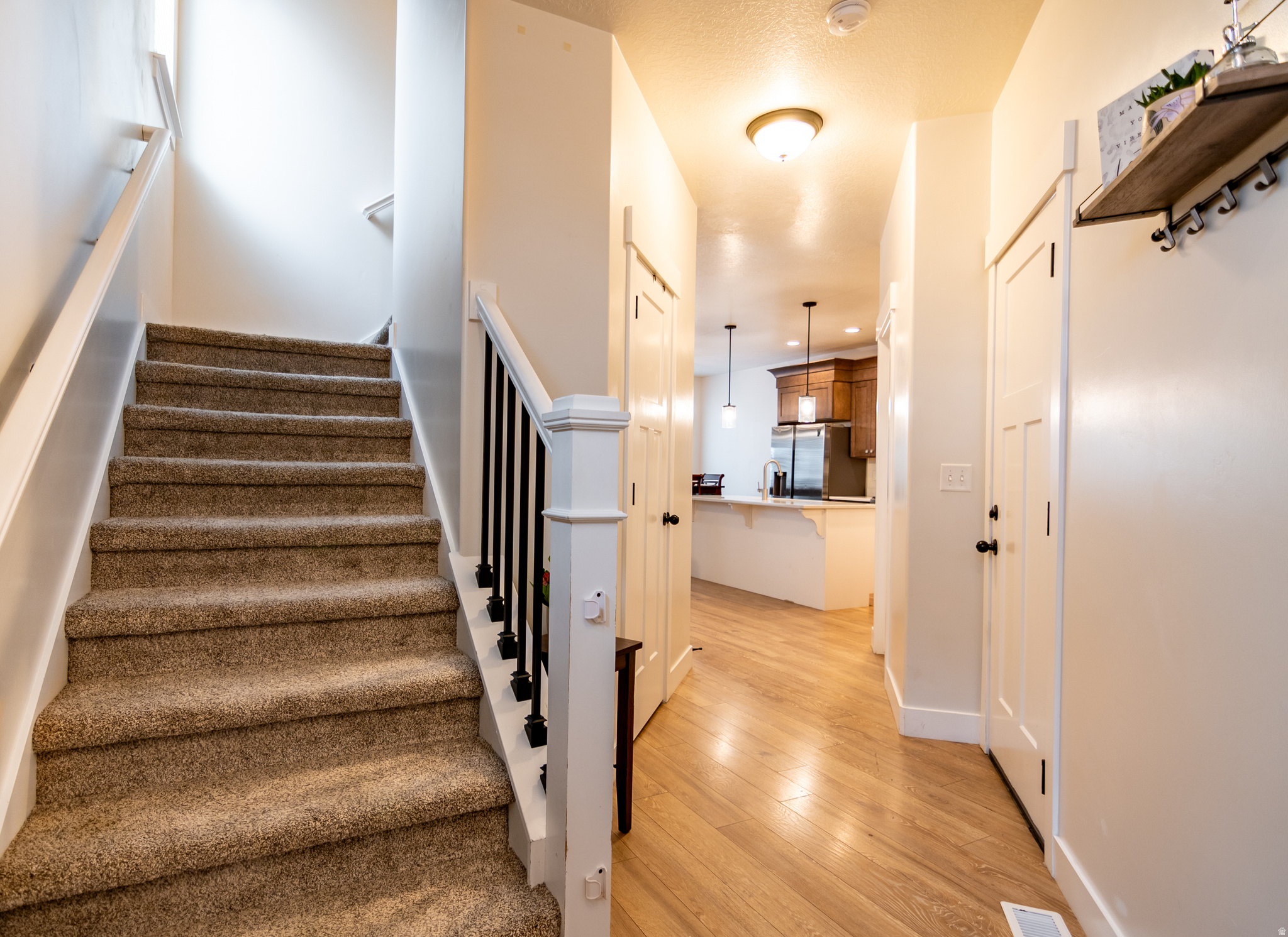 SKY RIDGE TOWNHOMES - Residential