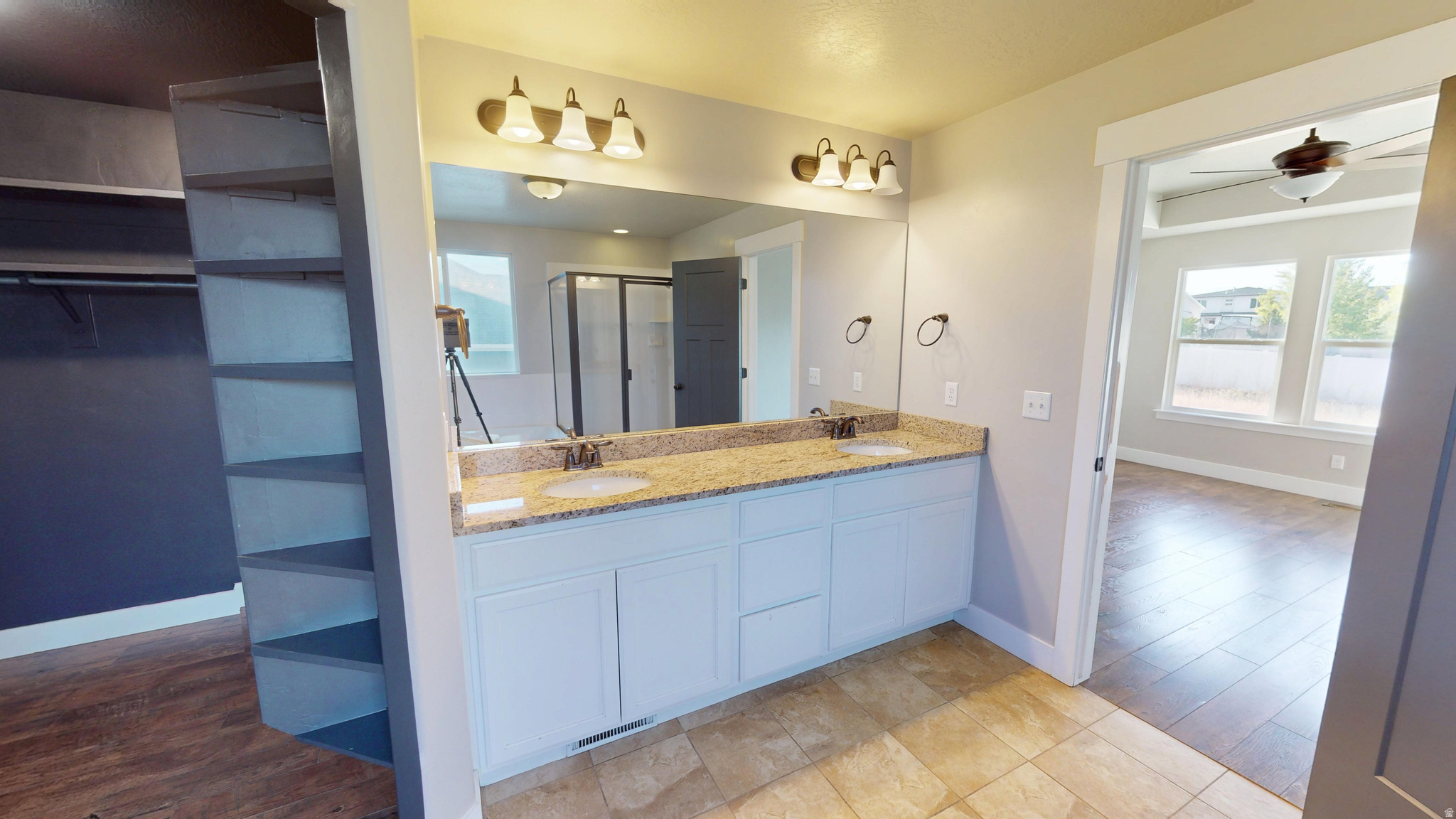 MEADOWS - Residential