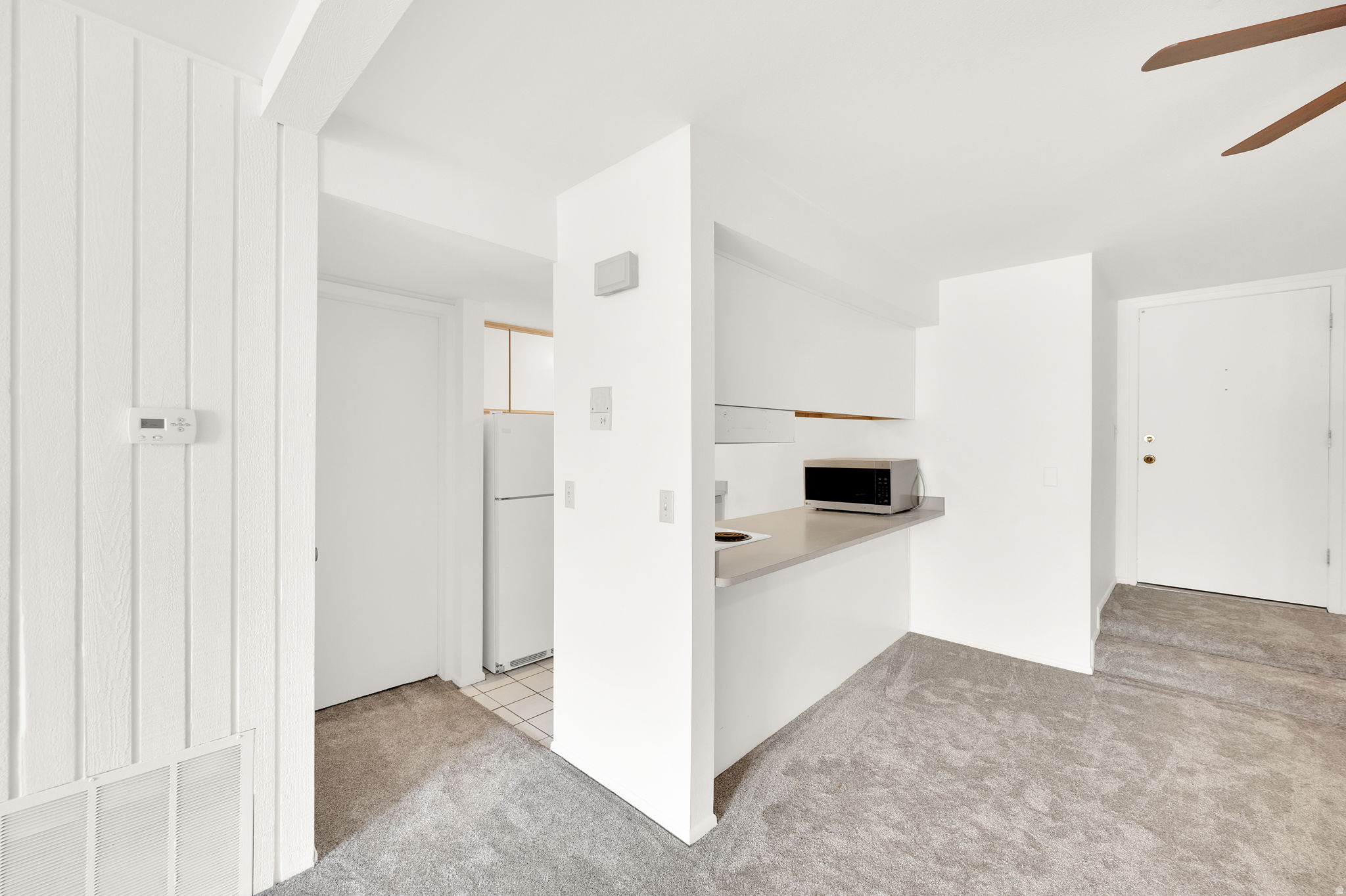 CAMBRIDGE CONDOMINIUM - Residential