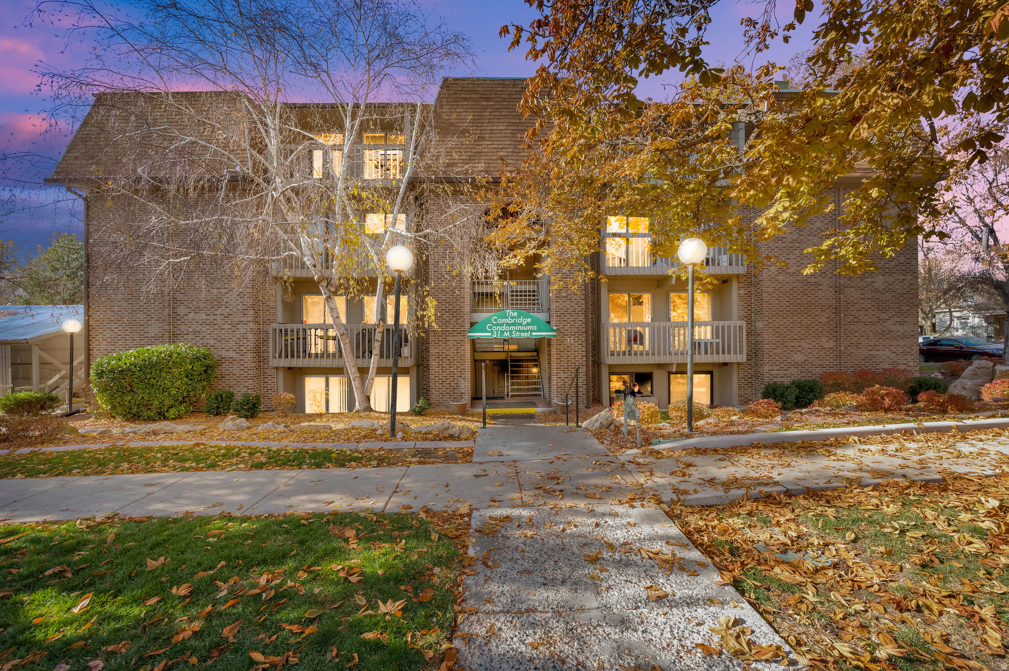 CAMBRIDGE CONDOMINIUM - Residential