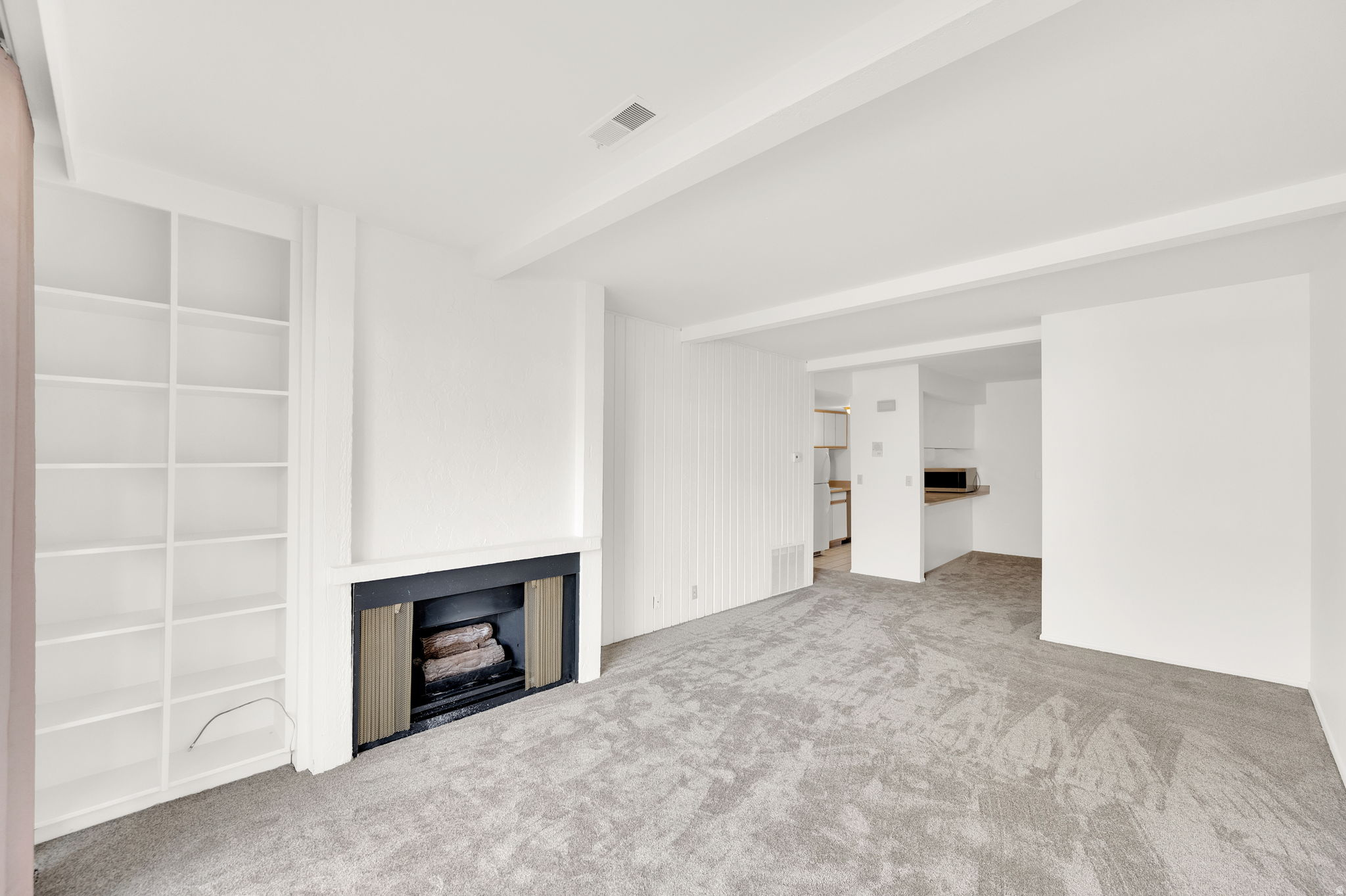 CAMBRIDGE CONDOMINIUM - Residential