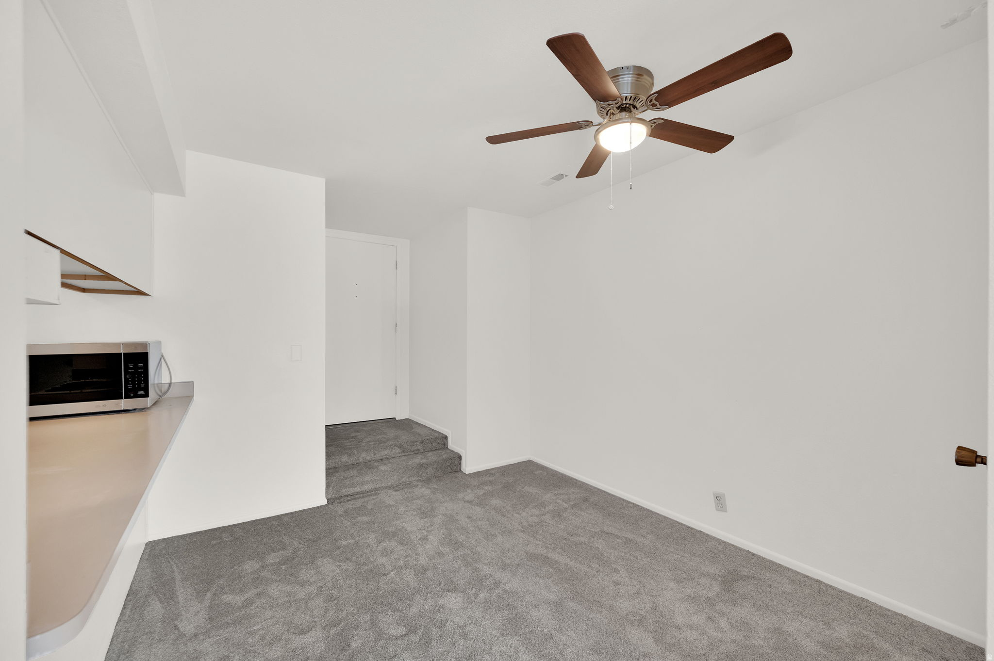 CAMBRIDGE CONDOMINIUM - Residential