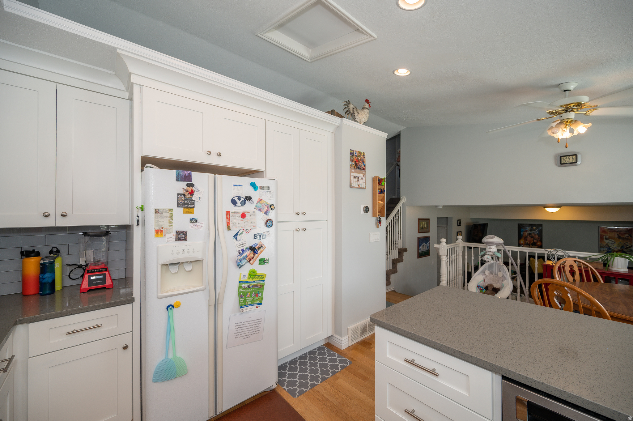 MOUNTAIN MEADOW - Residential Lease