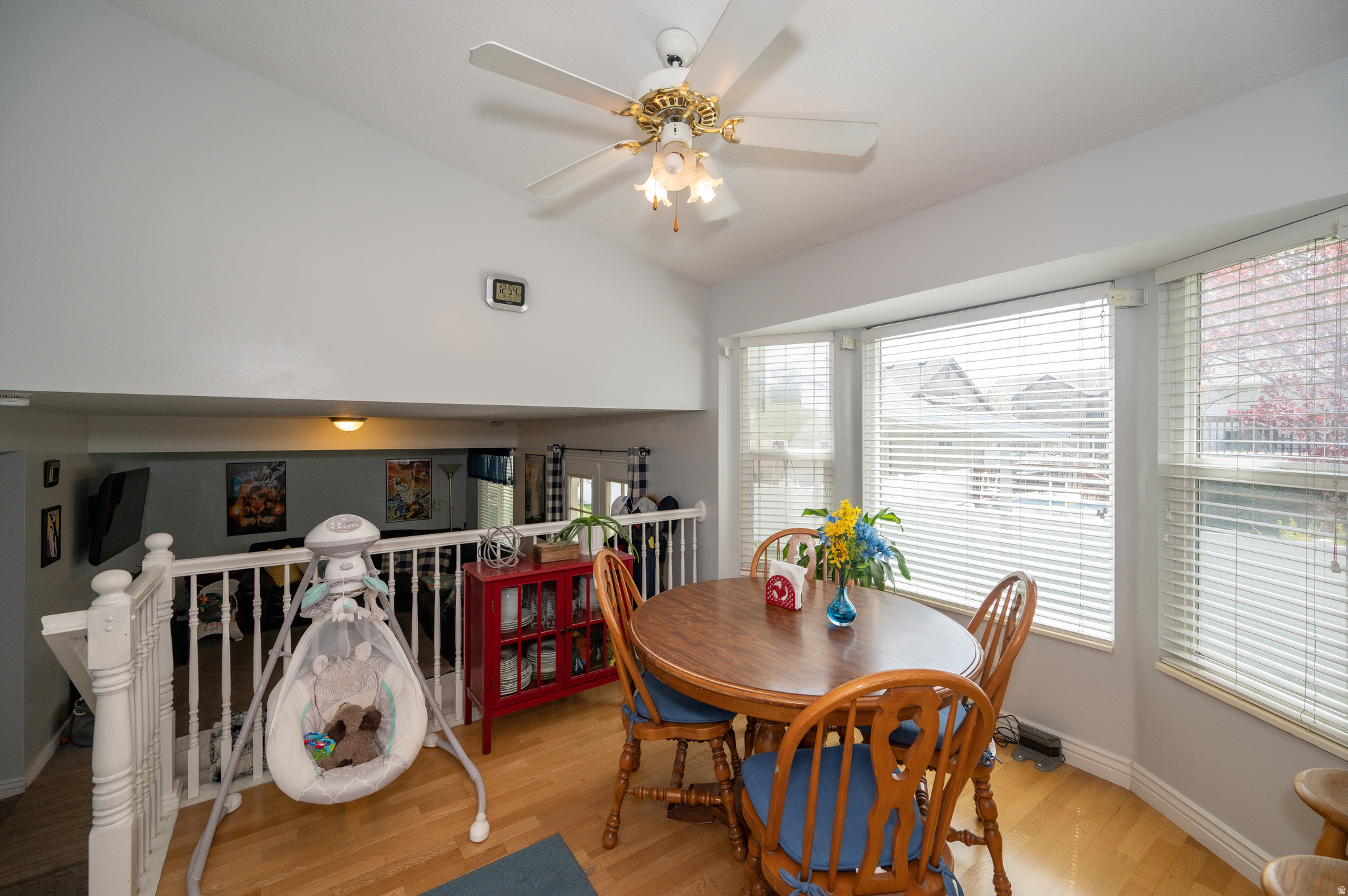 MOUNTAIN MEADOW - Residential Lease