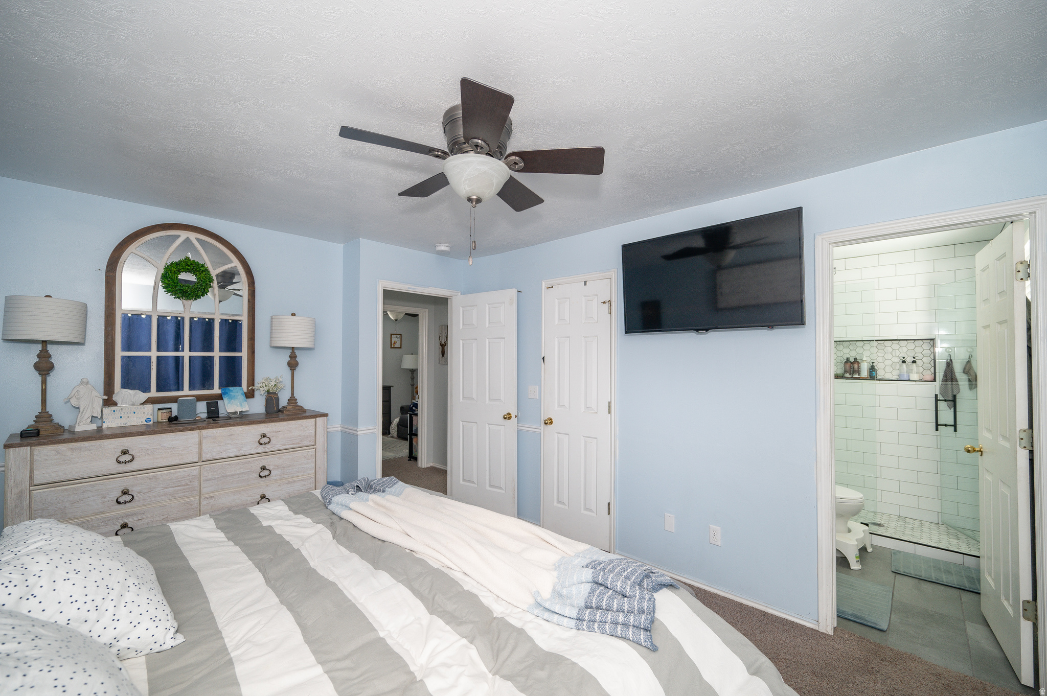 MOUNTAIN MEADOW - Residential Lease