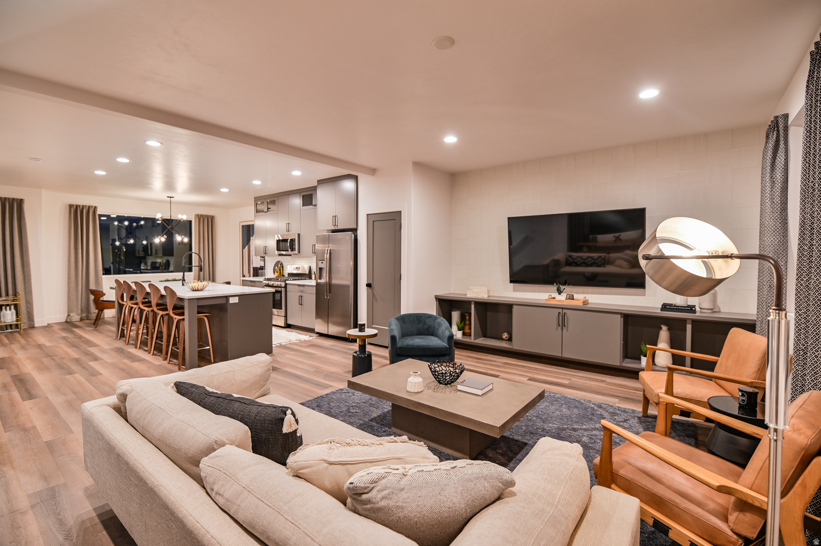 ROCKWELL RANCH - Residential