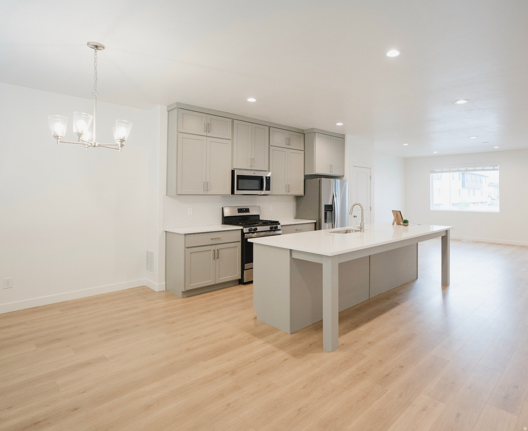 ROCKWELL RANCH - Residential