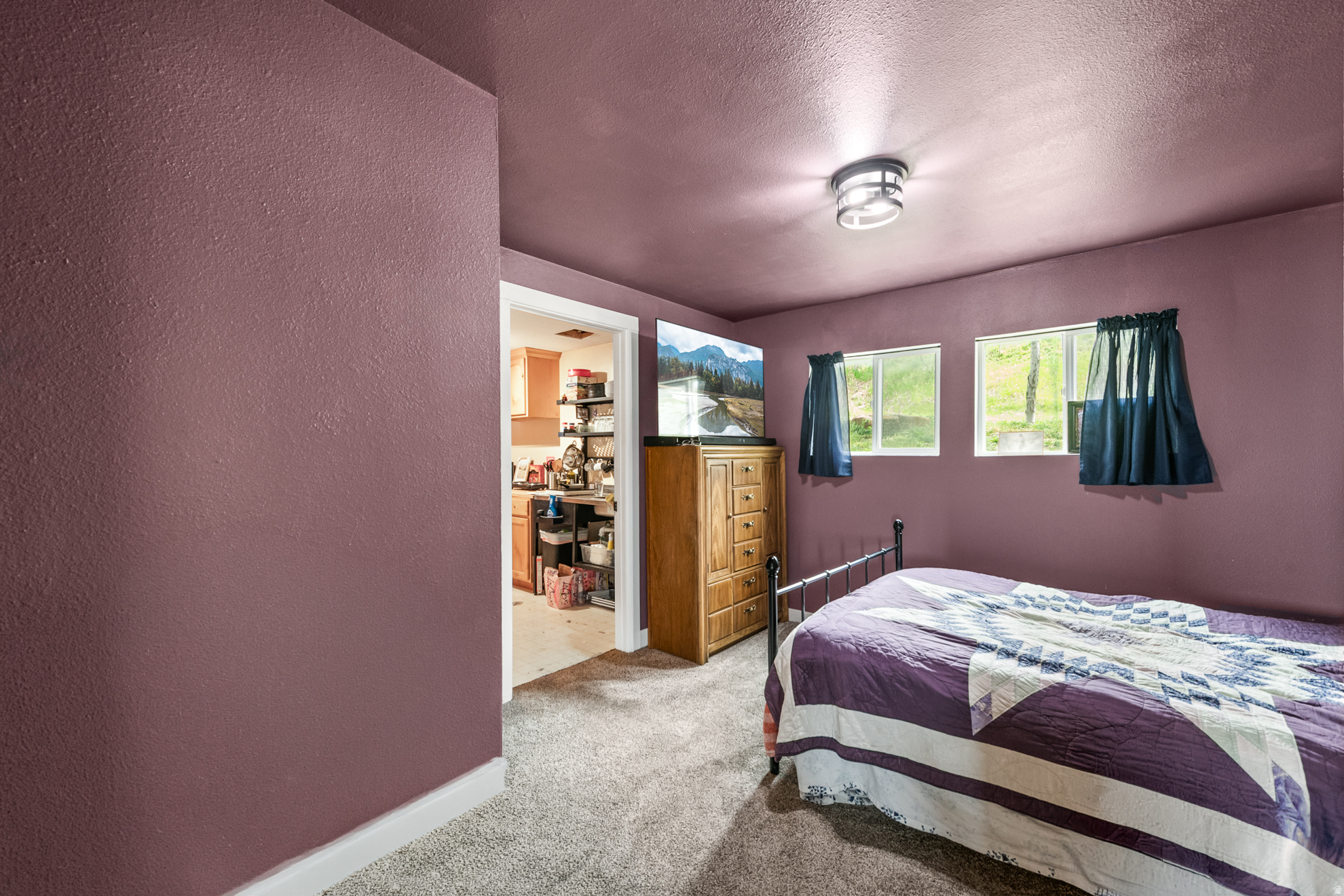 WOODLAND HILLS - Residential