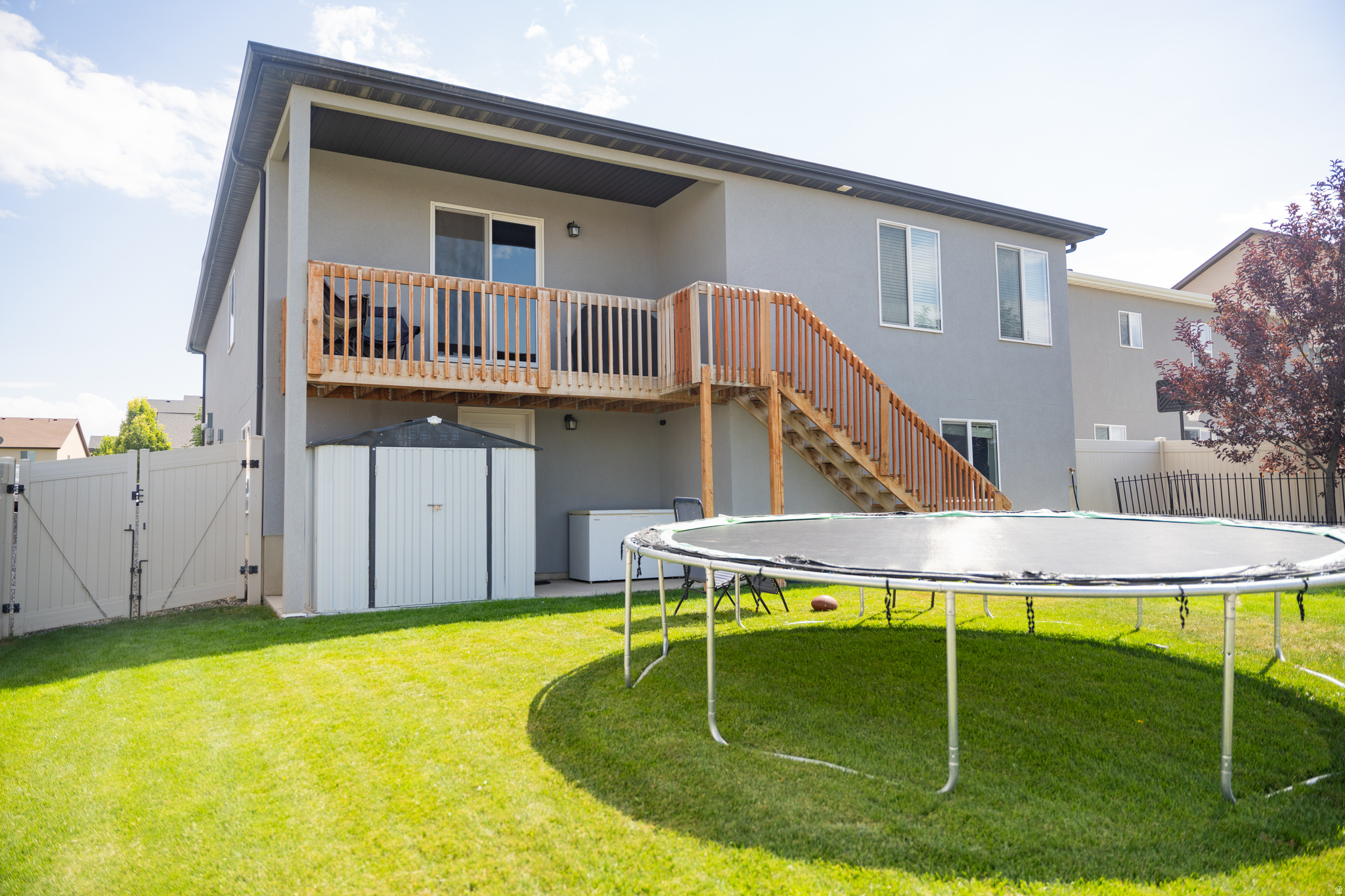 RIDGE - Residential