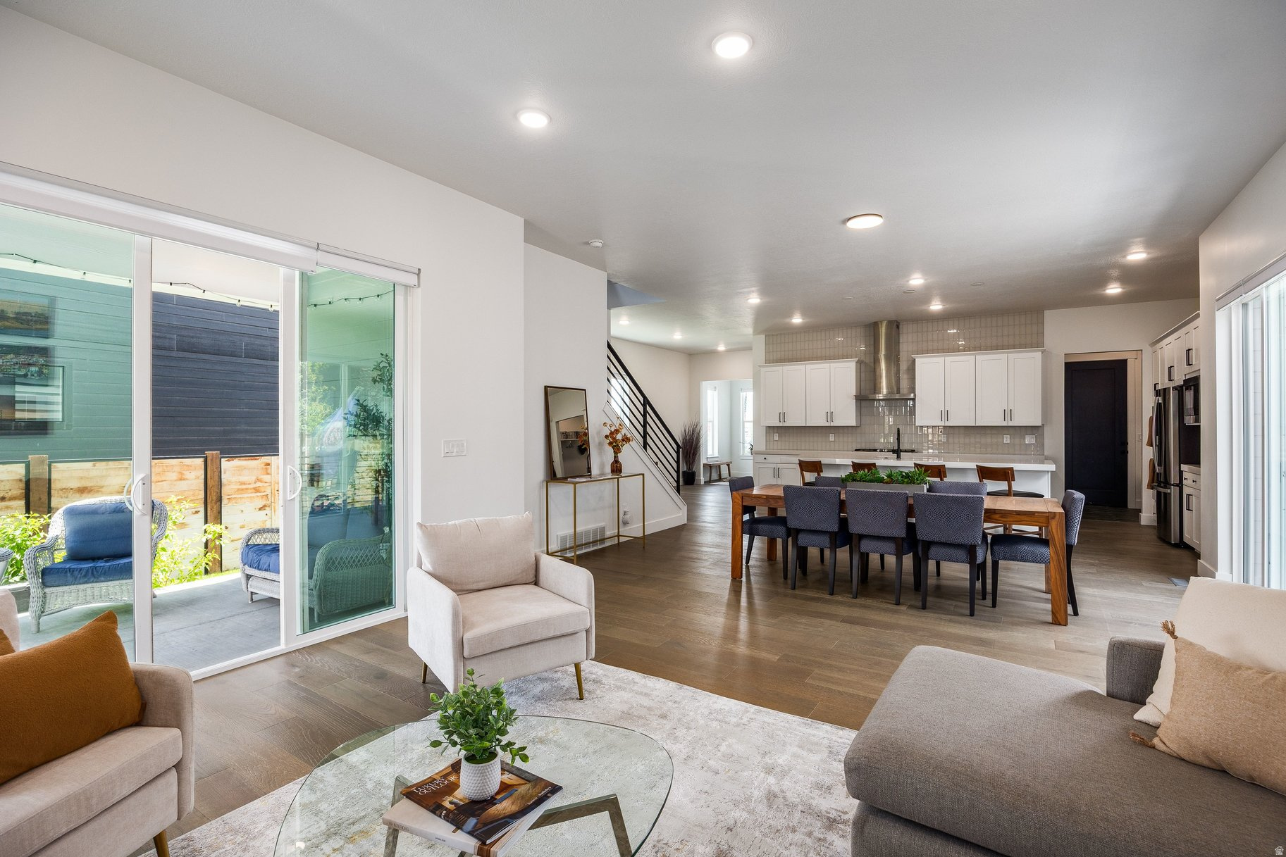SILVER CREEK - Residential