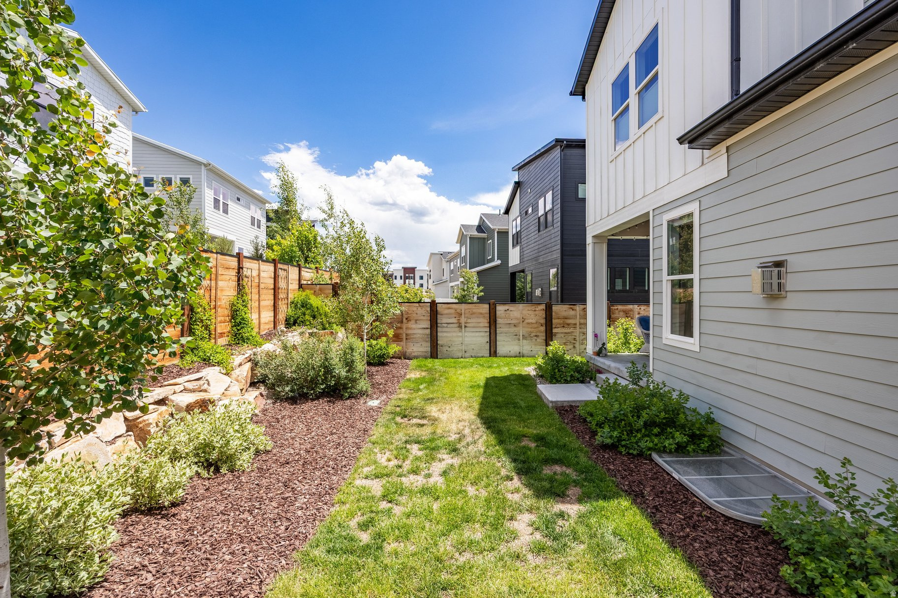 SILVER CREEK - Residential