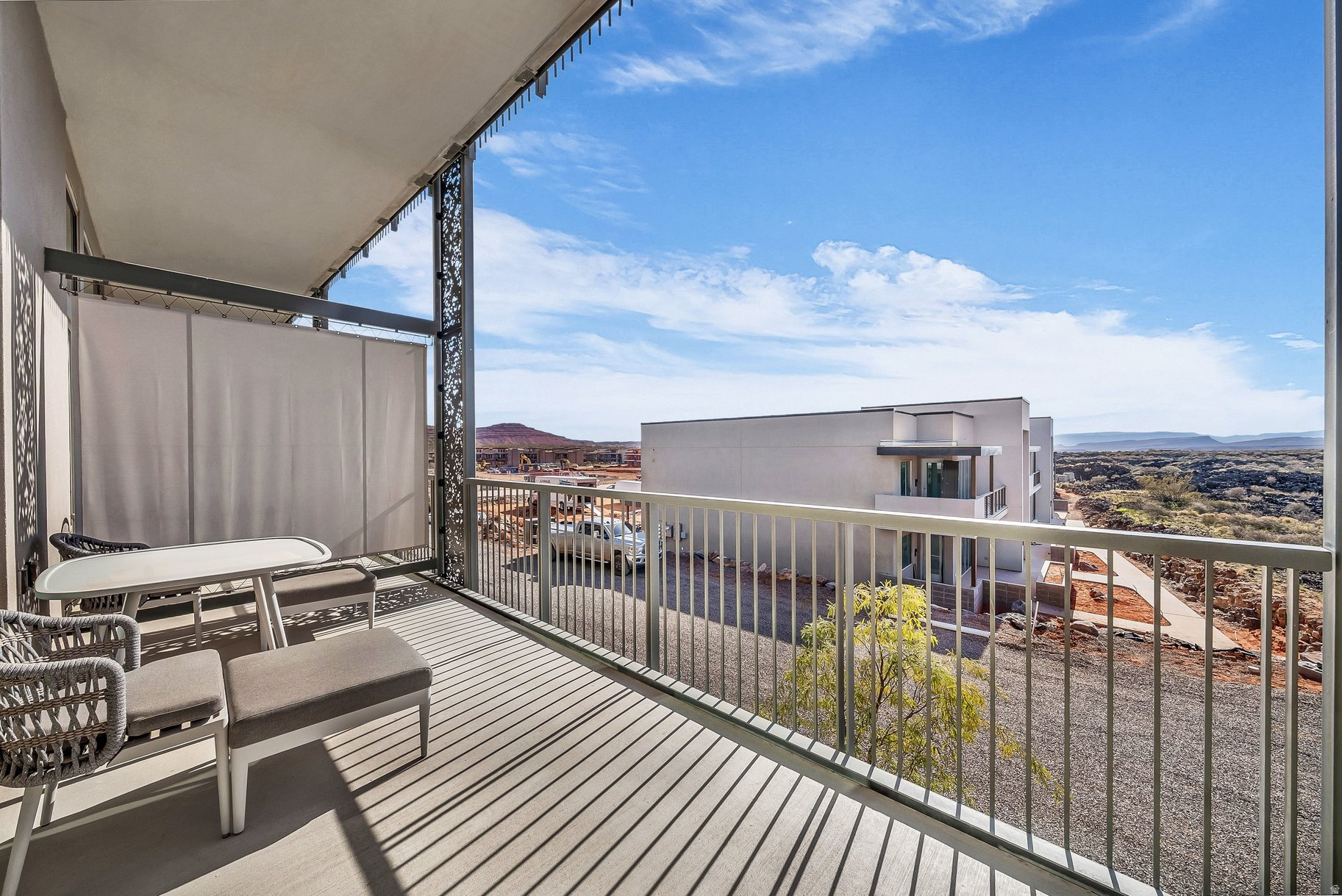 BLACK DESERT RESORT CENTER - Residential