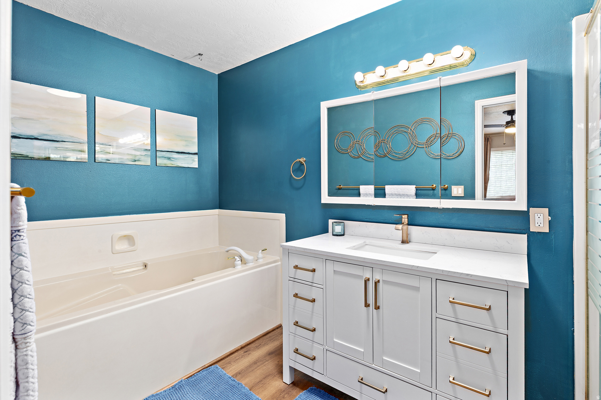 RIDGEVIEW - Residential