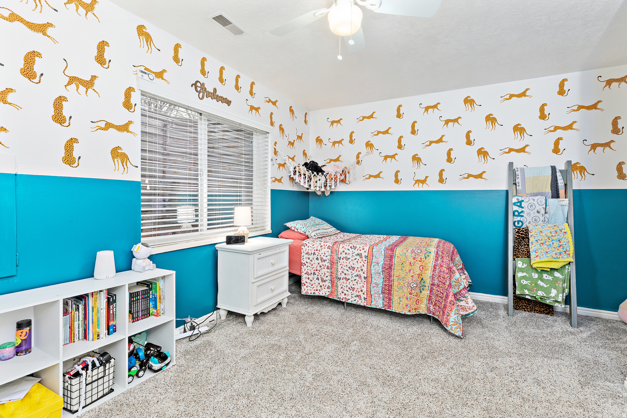RIDGEVIEW - Residential